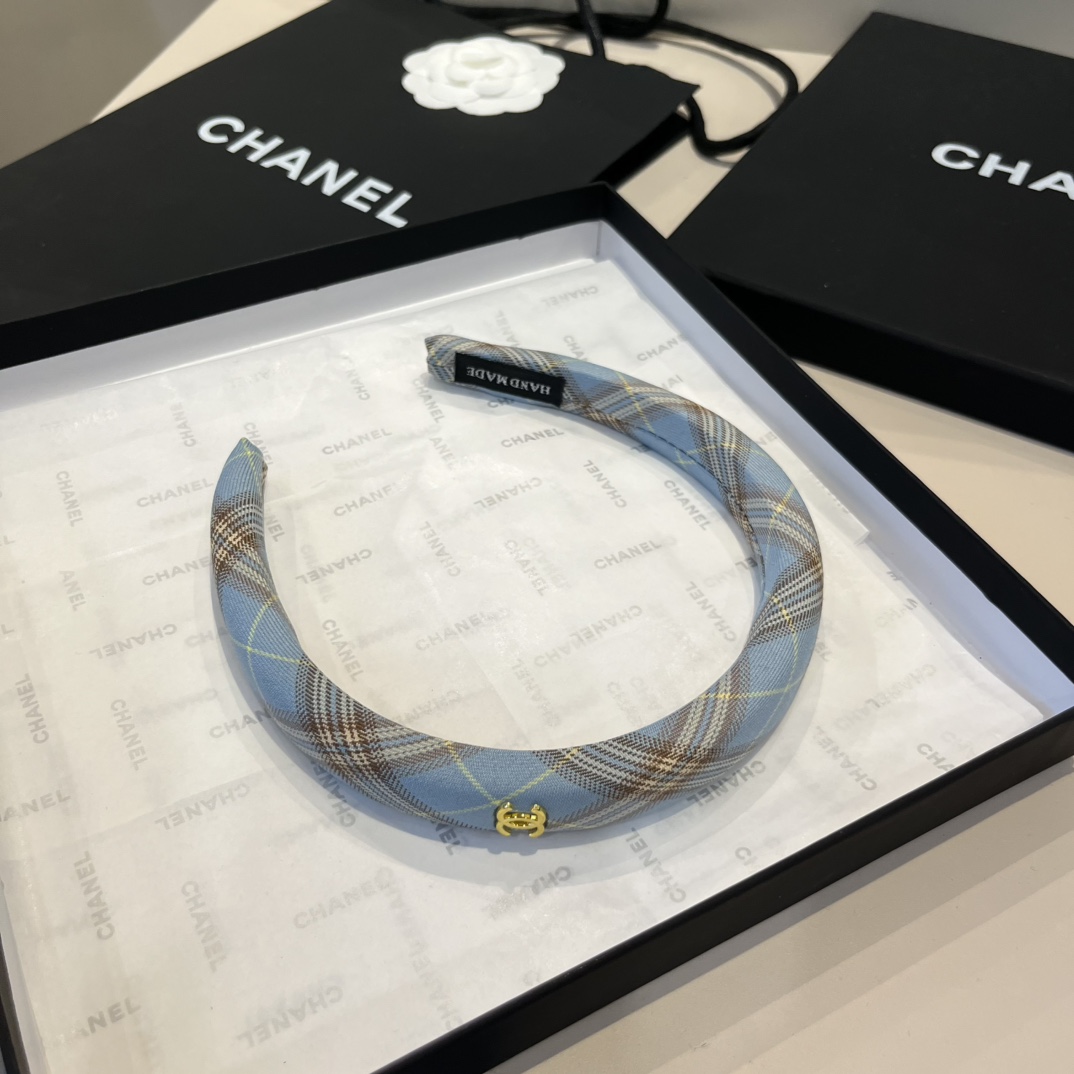 ¥

Chanel香奈儿发箍 经典小香头箍