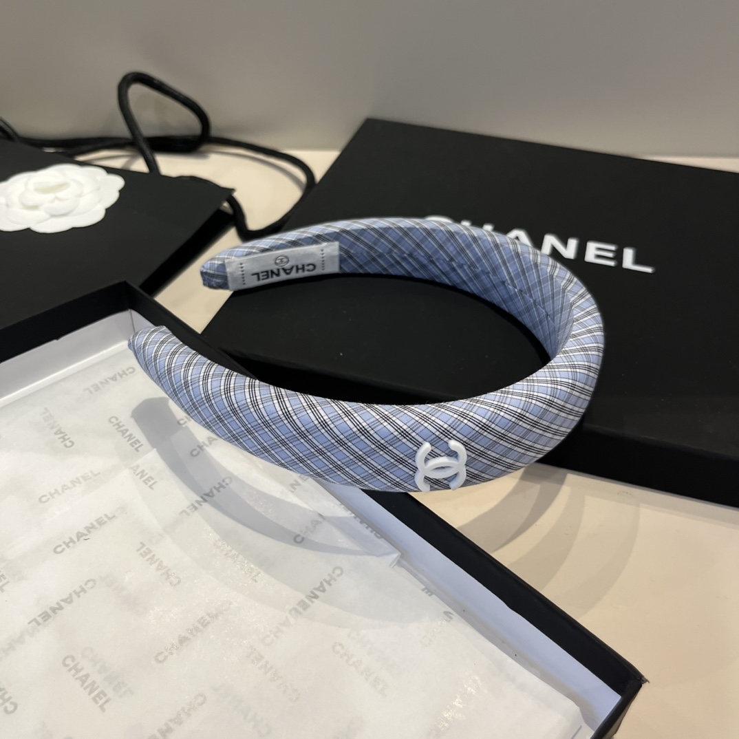 ¥

Chanel香奈儿发箍 经典小香头箍