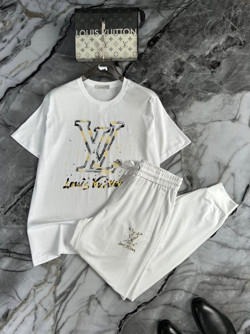 Louis Vuitton Men's White Silk Blend T-Shirt and Shorts Set 1 Louis Vuitton Men's White Silk Blend T-Shirt and Shorts Set