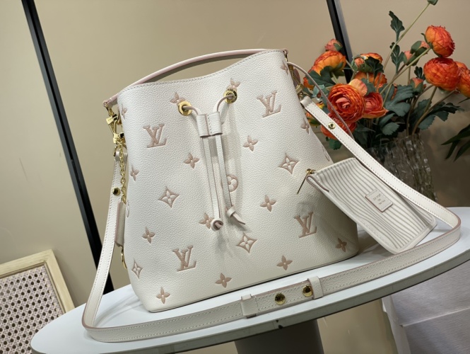 Louis Vuitton NéoNoé Medium Bucket Bag Monogram Empreinte Leather M45256 1 Louis Vuitton NéoNoé Medium Bucket Bag Monogram Empreinte Leather M45256