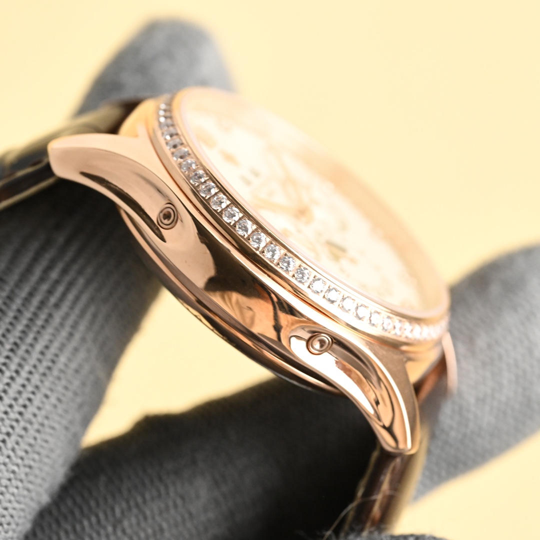 Prada Emerald PP Super-Complicated Wristwatches Review: White Shell 3335, Gold Shell P3450 - 图片 7