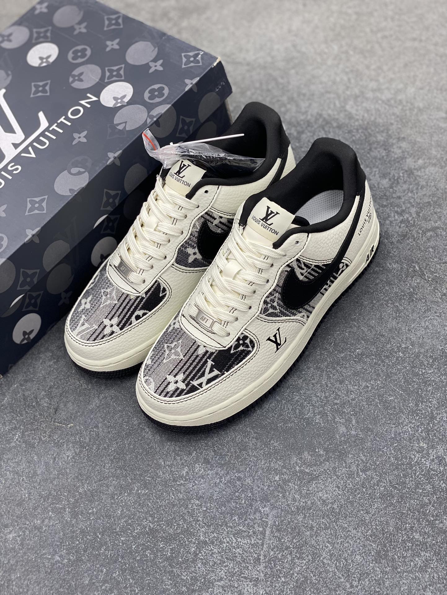 图片[8]-NIke Air Force 1 \’07 Low “LV联名”空军一号 低帮 运动鞋 休闲鞋 折边针车 工艺难度大 原楦头原纸板 原装鞋盒 定制五金配件 内置全掌气垫 原厂鞋底 货号：BZ6808-103 尺码：36 36.5 37.5 38 38.5 39 40 40.5 41 42 42.5 43 44 44.5 45-选品中心