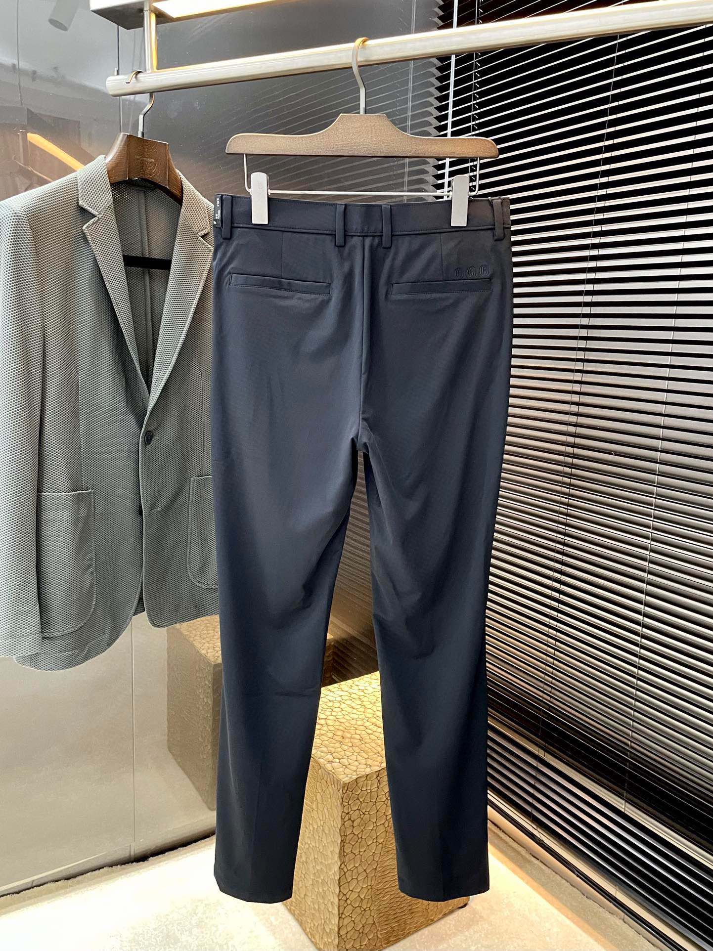 Gucci Summer 2025 Collection: High-Quality Korean Silk Fabric, Symmetrical and Cozy Designs - 图片 9