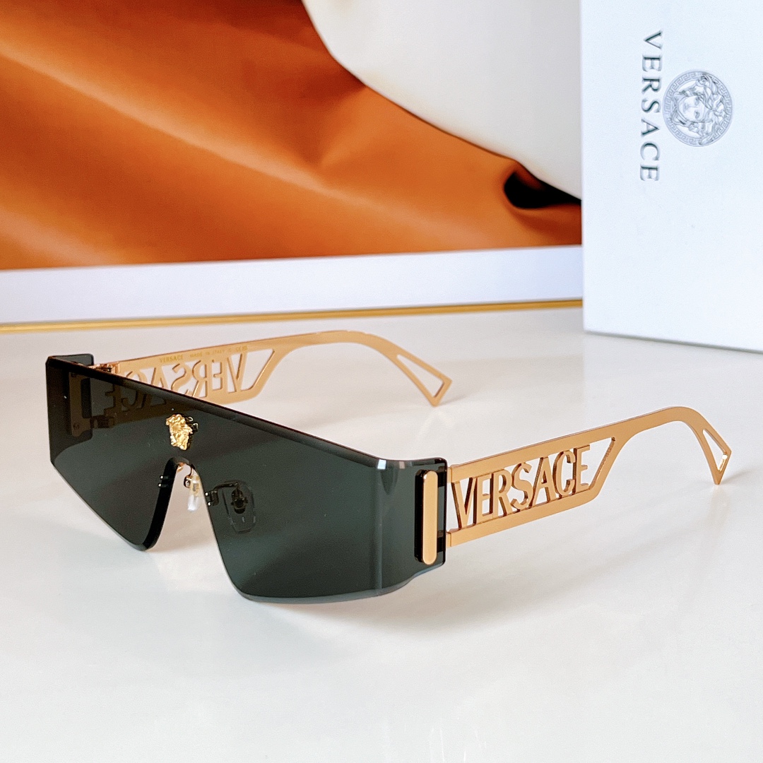  Versac*
MODEL：VE6776
SIZE：151口0-130
🔝🔝