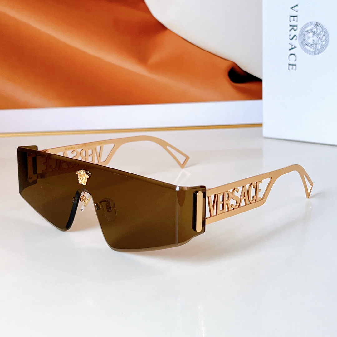  Versac*
MODEL：VE6776
SIZE：151口0-130
🔝🔝