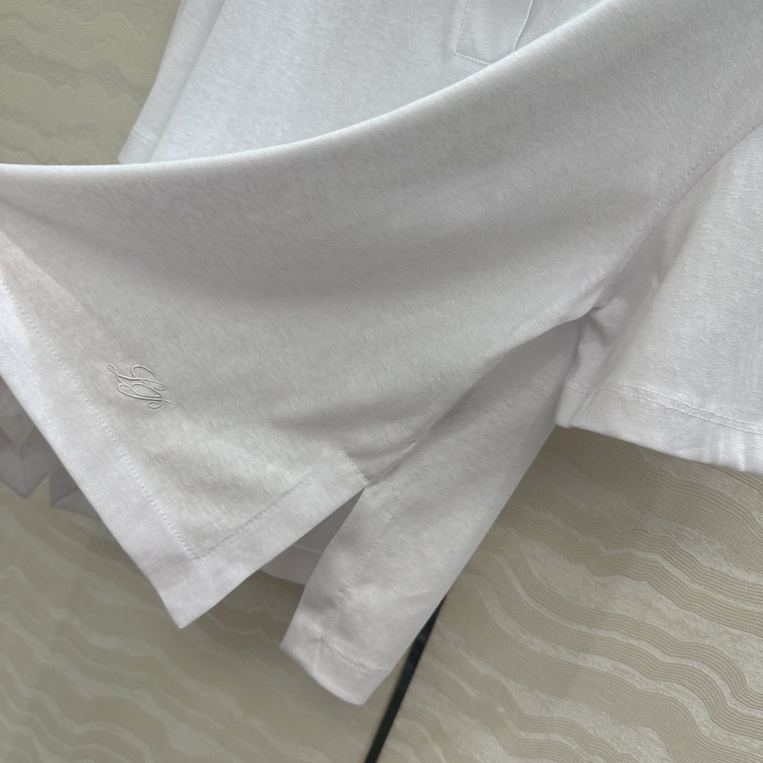 独家首发！原单品质❤️lP🆕老钱风穿搭！25春夏新品极简Polo领落肩袖T恤，必入长期主义单品。少年感气