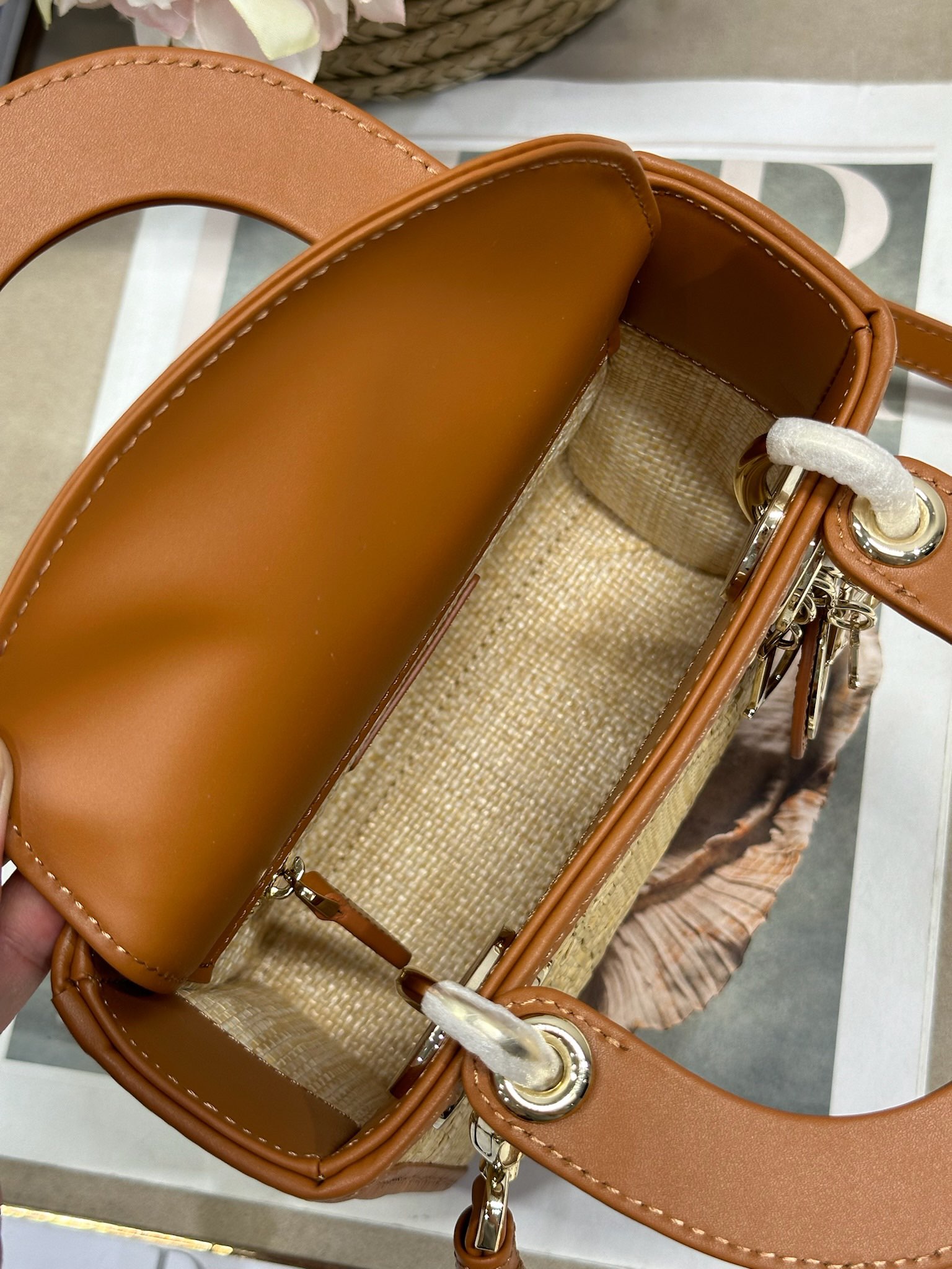 Lady Dior Mini Bag: Raffia Cannage, Leather Trim, Iconic Charm - Stylish & Elegant 8 i1747981427 8419 6