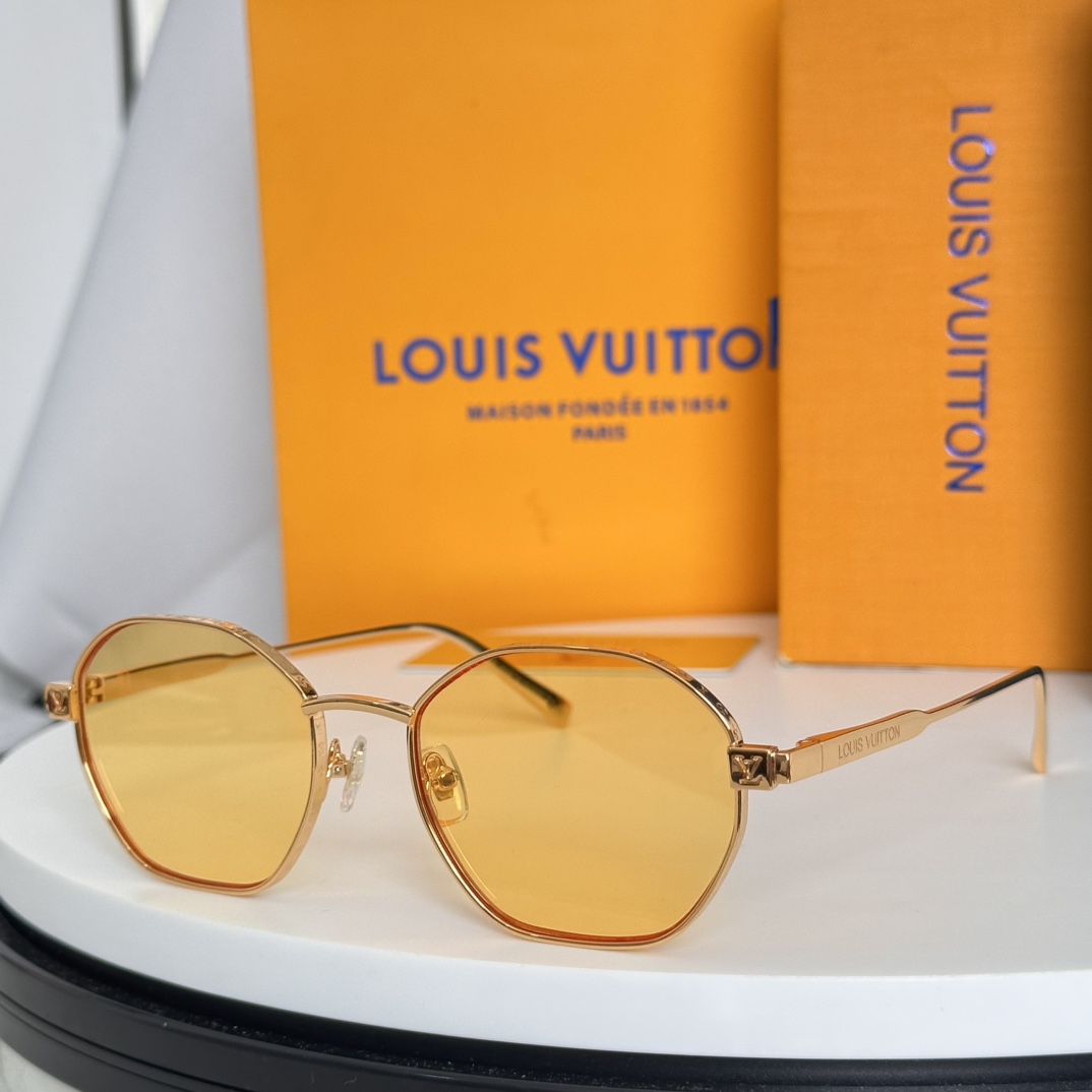  ‼️LOUIS VUITTON
MOD：Z2193U
Size：54口19-142