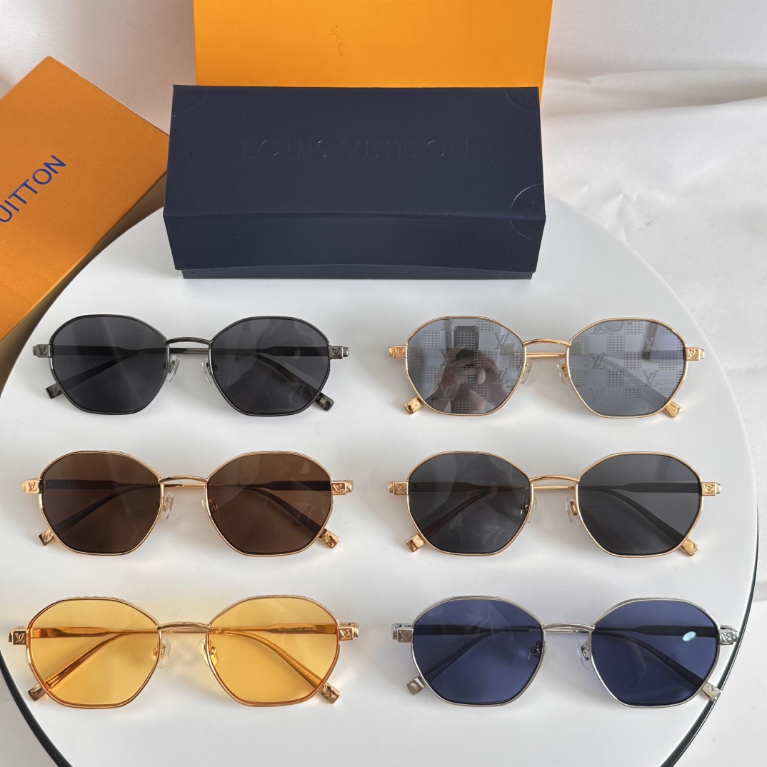  ‼️ 官网图 LOUIS VUITTON
MOD：Z2193U
Size：54口19-142