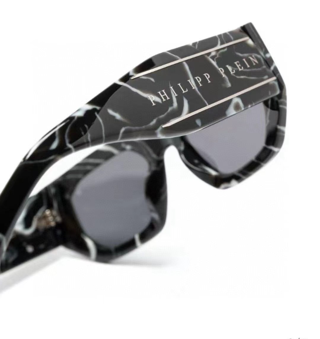  ‼️ 官网图 PHILIPP PLEIN
MOD：SP
Size：51口21-135