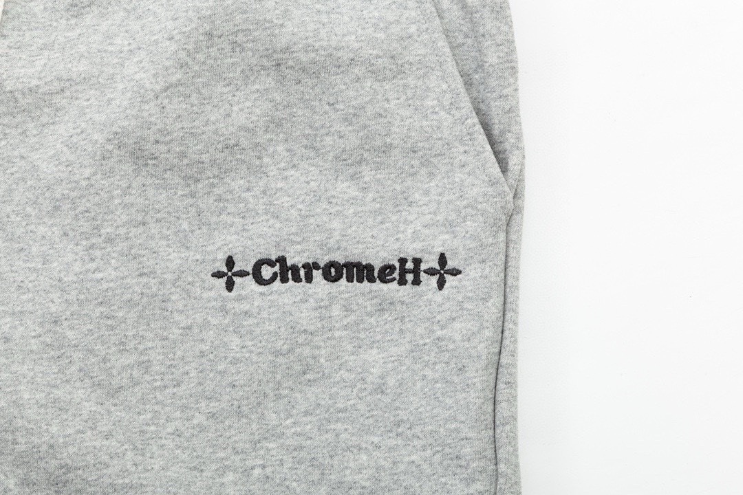 克罗心/Chrome Hearts 夏季新款 刺绣字母皮标十字架短裤