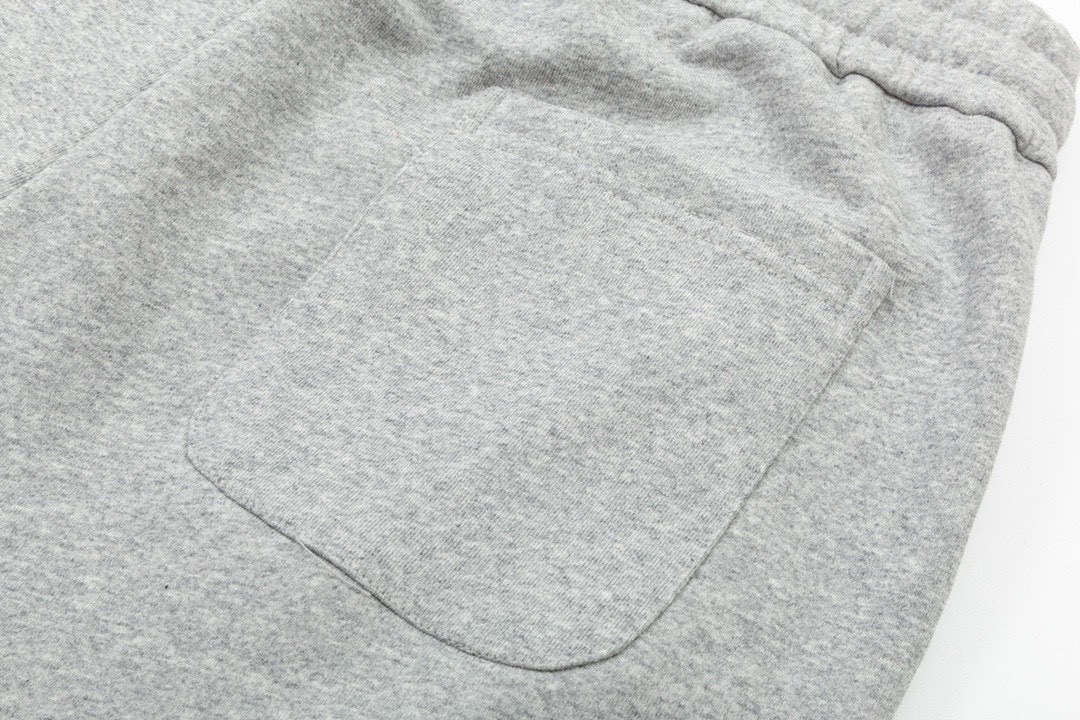 克罗心/Chrome Hearts 夏季新款 刺绣字母皮标十字架短裤