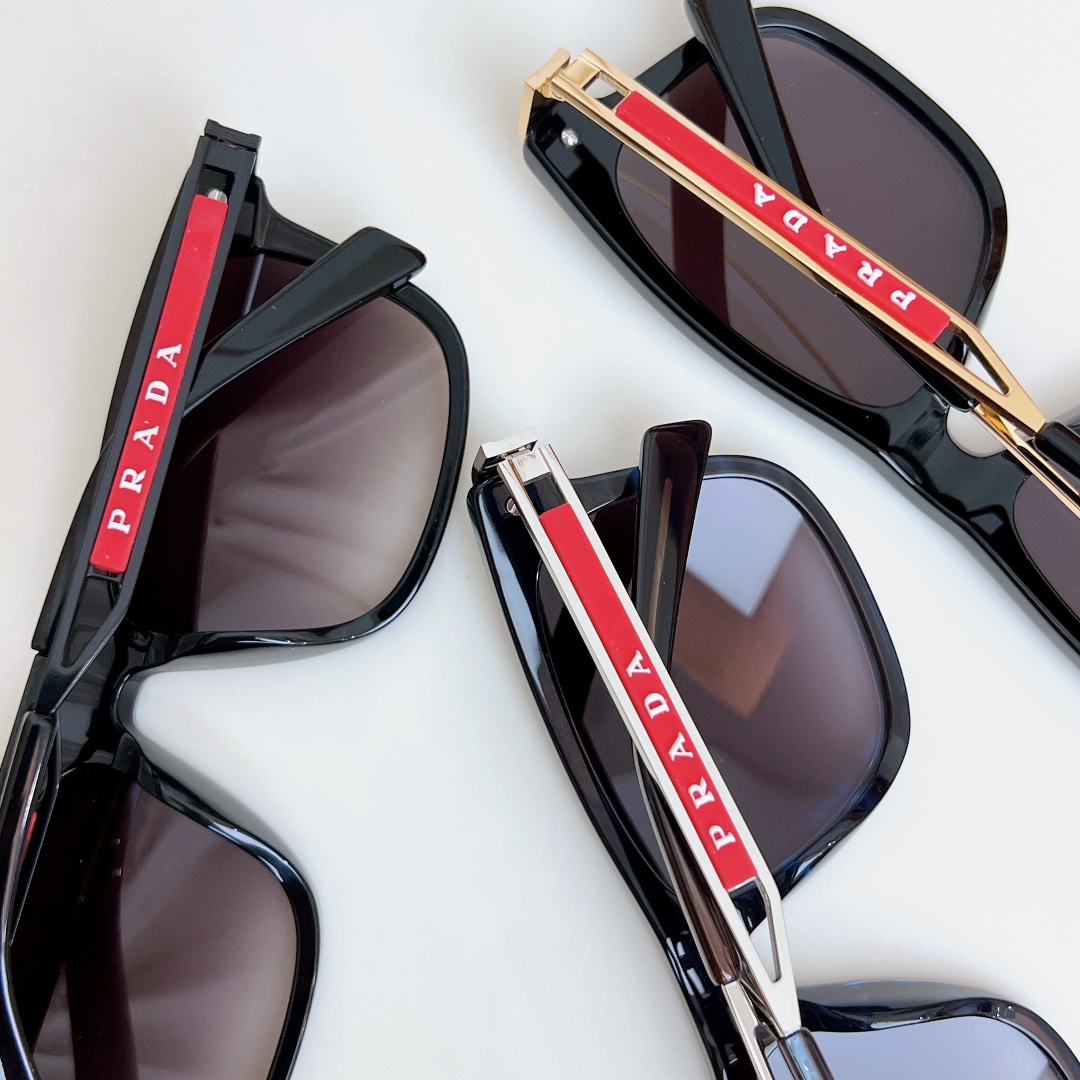  PRADA
MOD：PS 06ZS
Size：52口18 145
🔝🔝