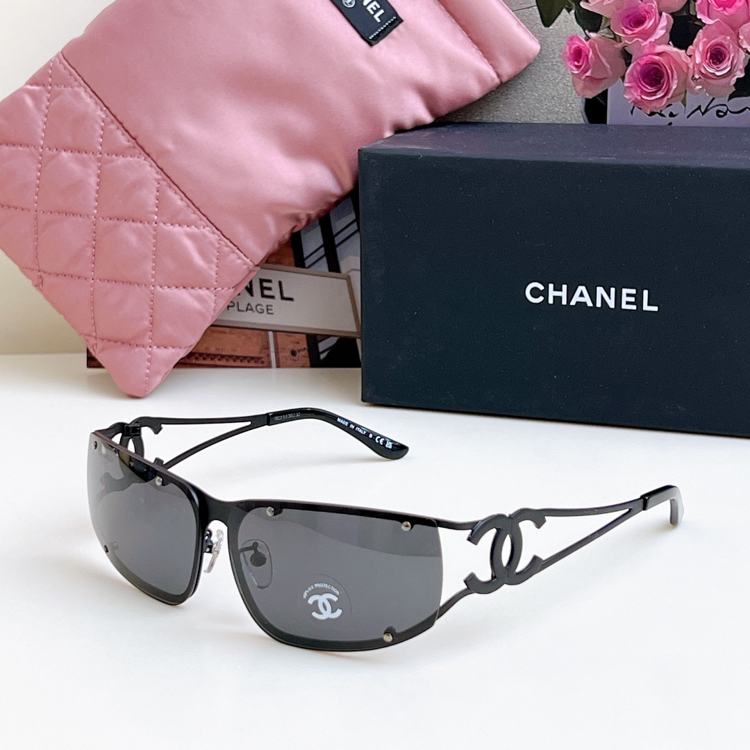 CHANE*
MOD： 9520 
SIZE：64口11-120 
y2k辣妹墨镜来囖
大框风镜巨瘦脸