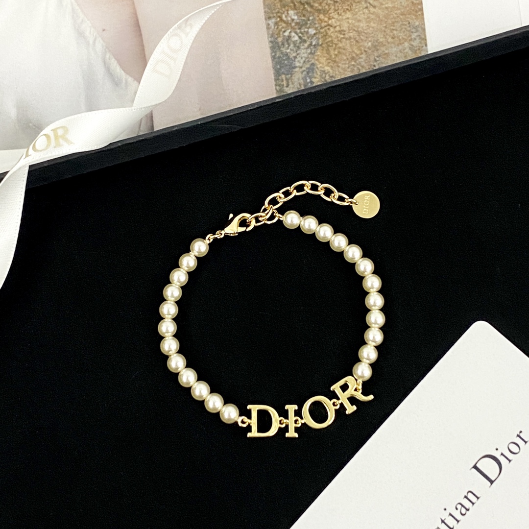 Dior DIOR手链 款火爆上新