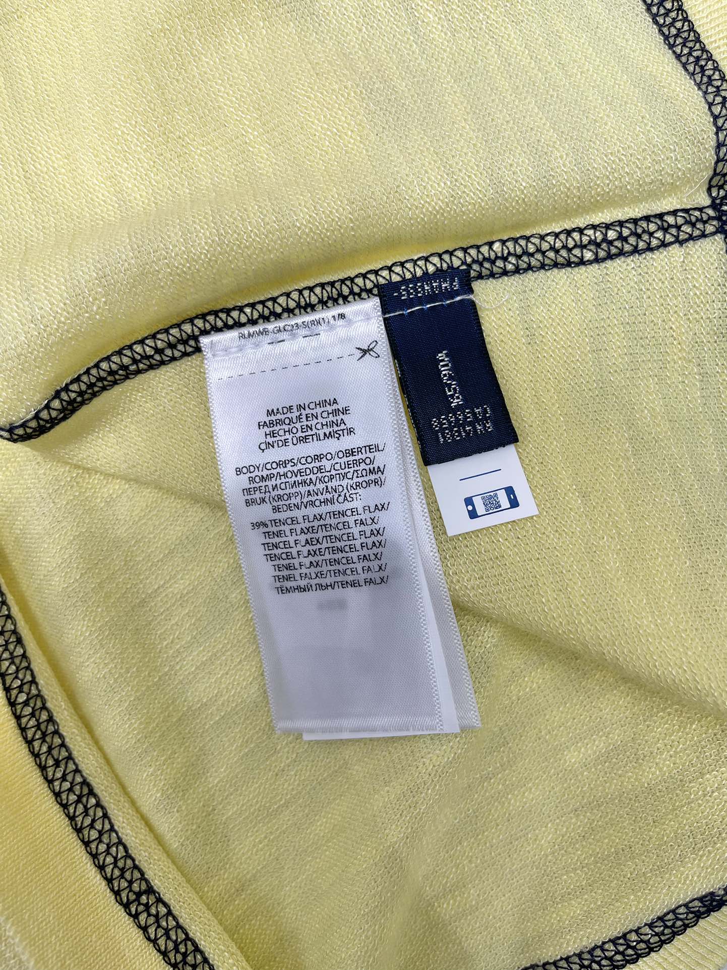 Polo 刺绣撞色小马扎线短袖

精致的小马刺绣给萌化了！🐎💖 刺绣细节超级到位，小马的表情都栩栩如生，