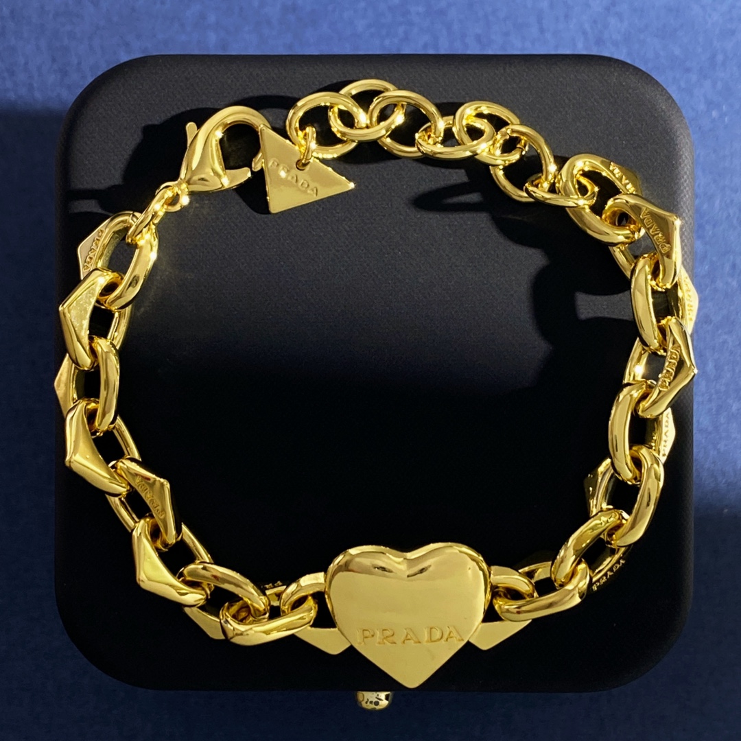 Metal Heart-Loved Bracelets for Men and Women: RADA Platitudes Collection Summary