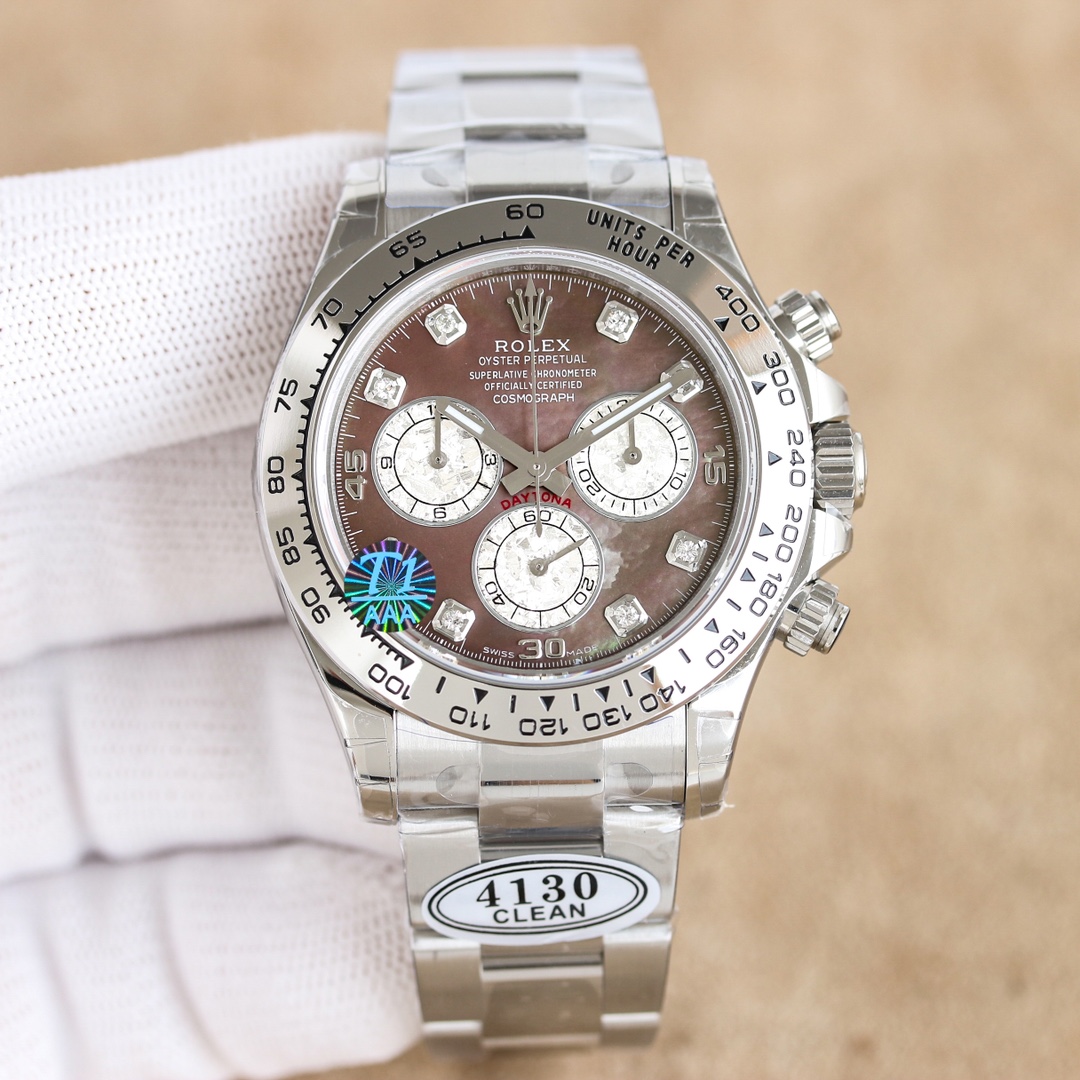 NO:337152,Unified New Products Ditona Dandong 4131 (Boutique Super A version) The King of Cost-performance ratio, the most stable version in the market is launched this time. (Thickness 12.2) New Product Ditona Series!  The entire series has ushered in a new change, with the following changes: 1 The scale time mark has become thinner 2 The chronograph is more elegant and slender 3 The crown logo is added at six o'clock 4 The ceramic ring has a new metal outer ring 5 The new case represents the ears with stronger curve effect 6 The movement is upgraded 4131 Factory C has also made a new breakthrough in the research and development of this new product, and it is finally perfectly released!  Full of details. This time, every spare parts are carefully reproduced and rewarded with the most perfect quality possible. 1. All colors of the dial are consistent with the original version, and there is no color difference!  Each time scale is finely cast and chamfered and polished, and platinum electroplating is used to ensure that it will not fade forever!  The font on the disk is clear and three-dimensional!  2. Factory C customized fine steel belt, top-quality wire drawing technology!  The tape is made of natural fluoroelastic tape, the tape is built-in memory steel sheet, and the raw ear holes are also equipped with anti-broken steel passes. 3. The needle is made of BUff factory high-end watch needle, plus platinum fine plating, no burrs, three small second hands and large second hands are all solid needle shafts, and the needle cap is in the shape of a mushroom head. 4 The authentic ceramic ring mouth is filled with platinum electroplating through PVD technology, the font is the same as the original, and the overall quality of the original is restored!  5. The metal seal logo of the 5-head lugs on the back is clearly visible. 6. This time, Dandong 4131 movement is precisely because of its extremely stable performance, and its power reserve can reach a real 72-hour period. Production from Factory C is full of sincerity and details, just to eliminate the falsehood!  Welcome watch friends to purchase and taste.,hats19860909统一 新品 迪通拿丹东4131（精品超A版本） 性价比之王,本次推出目前市场最稳定版本.（厚度12.2） 新品迪通拿系列！整个系列迎来了全新的改变,具体有以下几点改变 1刻度时标变得更加纤细 2计时表盘更加优雅纤细 3 六点位增加皇冠标志 4陶瓷圈新增金属外圈 5表壳新一代表耳有更强的曲线效果 6机芯升级4131 C厂在本次新品研发也有了新突破,终于完美出炉！细节满满,这次岀品精心复刻每一个零配件,尽可能以最完美的品质回馈表友们. 1.表盘所有颜色均与原版一致,无色差！每个时标刻度都精抛倒角打磨的基础上采用铂金电镀做到永久不退色！ 盘面字体清晰分明立体感十足！ 2. C厂订制精钢钢带,顶级拉丝艺！胶带采用天然氟橡胶胶带,胶带内置记忆钢片,生耳孔也加装防断钢通. 3.表针采用BUff工厂高端表针,再加上铂金精镀,无毛刺,三枚小秒针和大秒针均按用实心针轴,针帽呈蘑菇头状. 4正品同款陶瓷圈圈口,通过PVD技术铂金电镀填充,字体与原版一致,整体还原了原版品质！ 5表耳背部AU750.狗头标金属钢印标识清晰可见. 6本次选择,丹东4131机芯正因为它的极其稳定性能,动力储能更能达到真正的72小时之久. C厂出品,诚意满满,细节满满,只为杜绝一眼假！欢迎表友选购,品鉴.,,hats,Watch