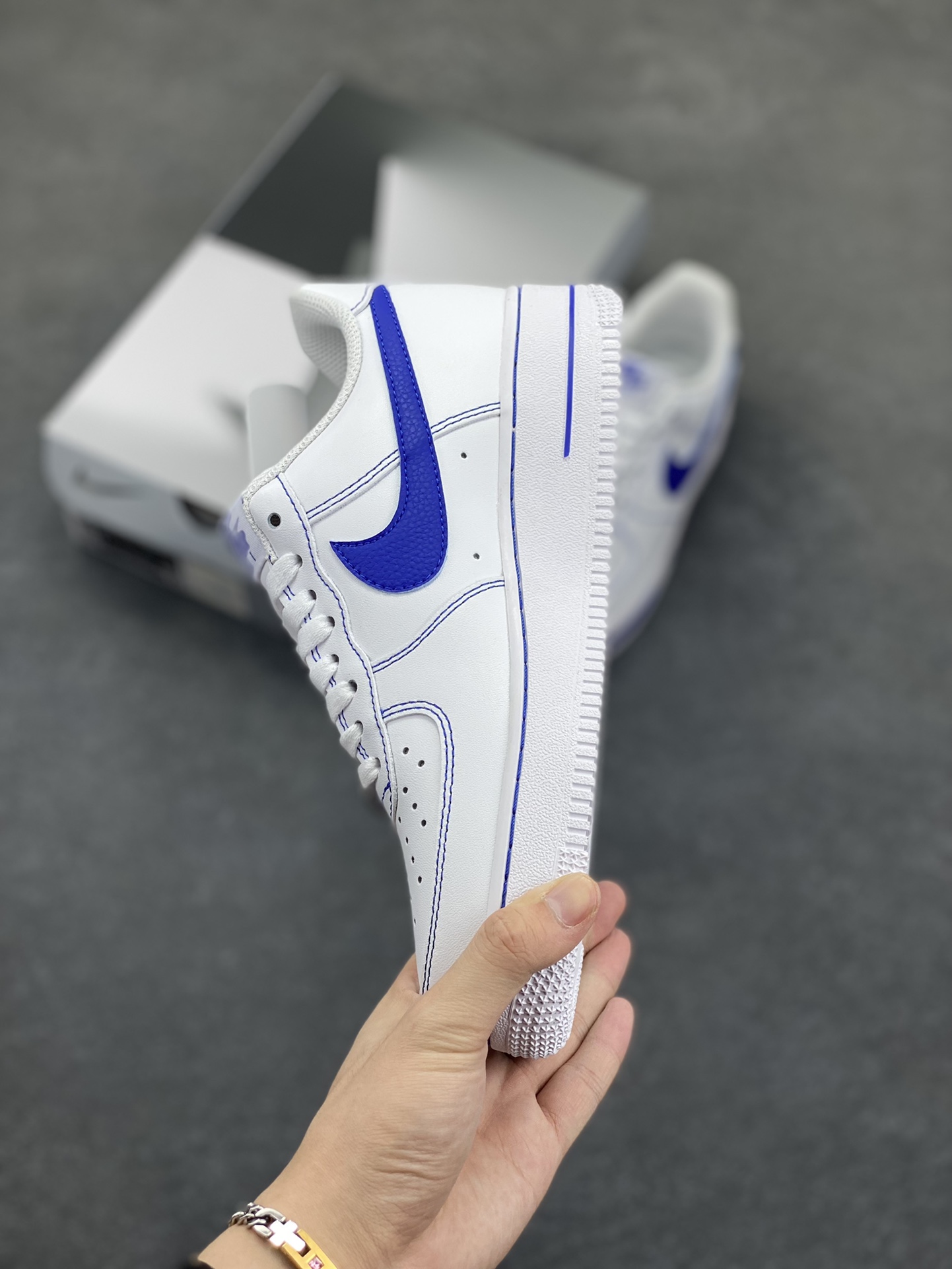 图片[3]-Nike Air Force 1 Low’07 蓝色海洋 空军一号低帮休闲板鞋 定制皮料 定制鞋盒 配件齐全 原楦原纸板 纯正空军版型 内置全掌气垫 货号：ZH0316-083 尺码：36 36.5 37.5 38 38.5 39 40 40.5 41 42 42.5 43 44 44.5 45-选品中心