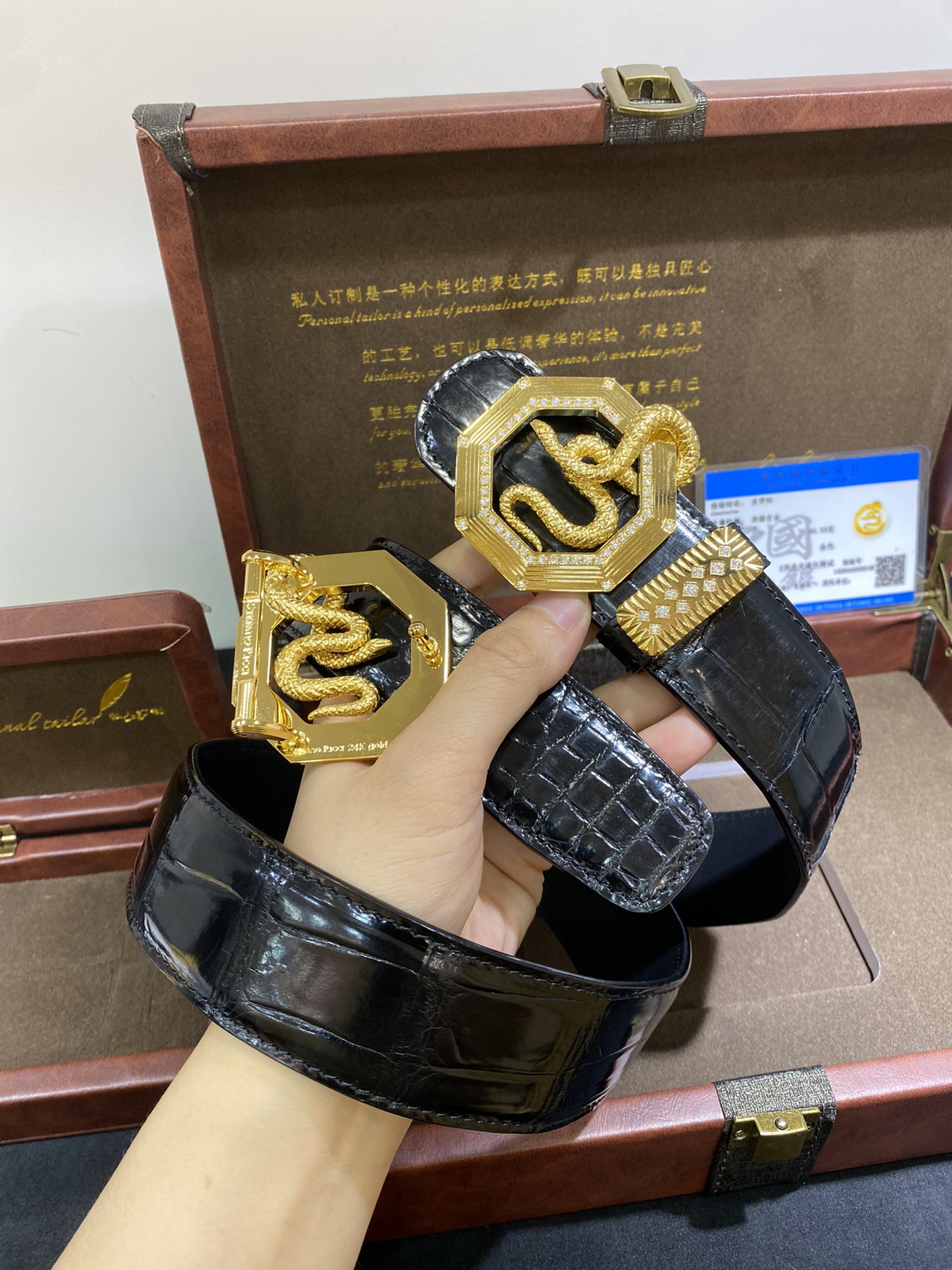 Ceinture Stefano Ricci en cuir d'alligator noir avec boucle en or 24 carats