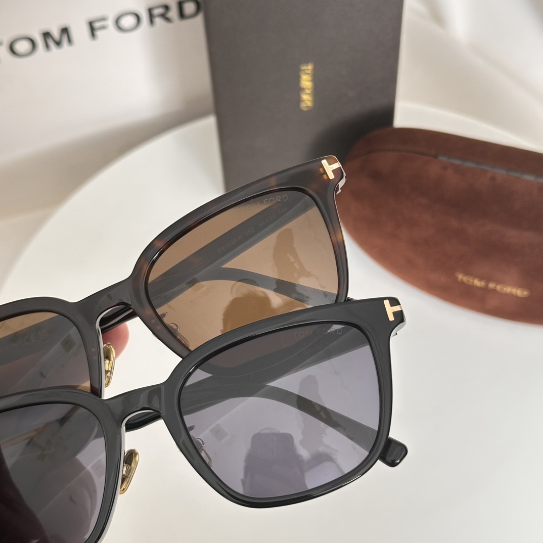  ‼️TOM FOR*✨✨✨MODEL：FT1135-K✨✨✨SIZE：54口20-145✨✨✨