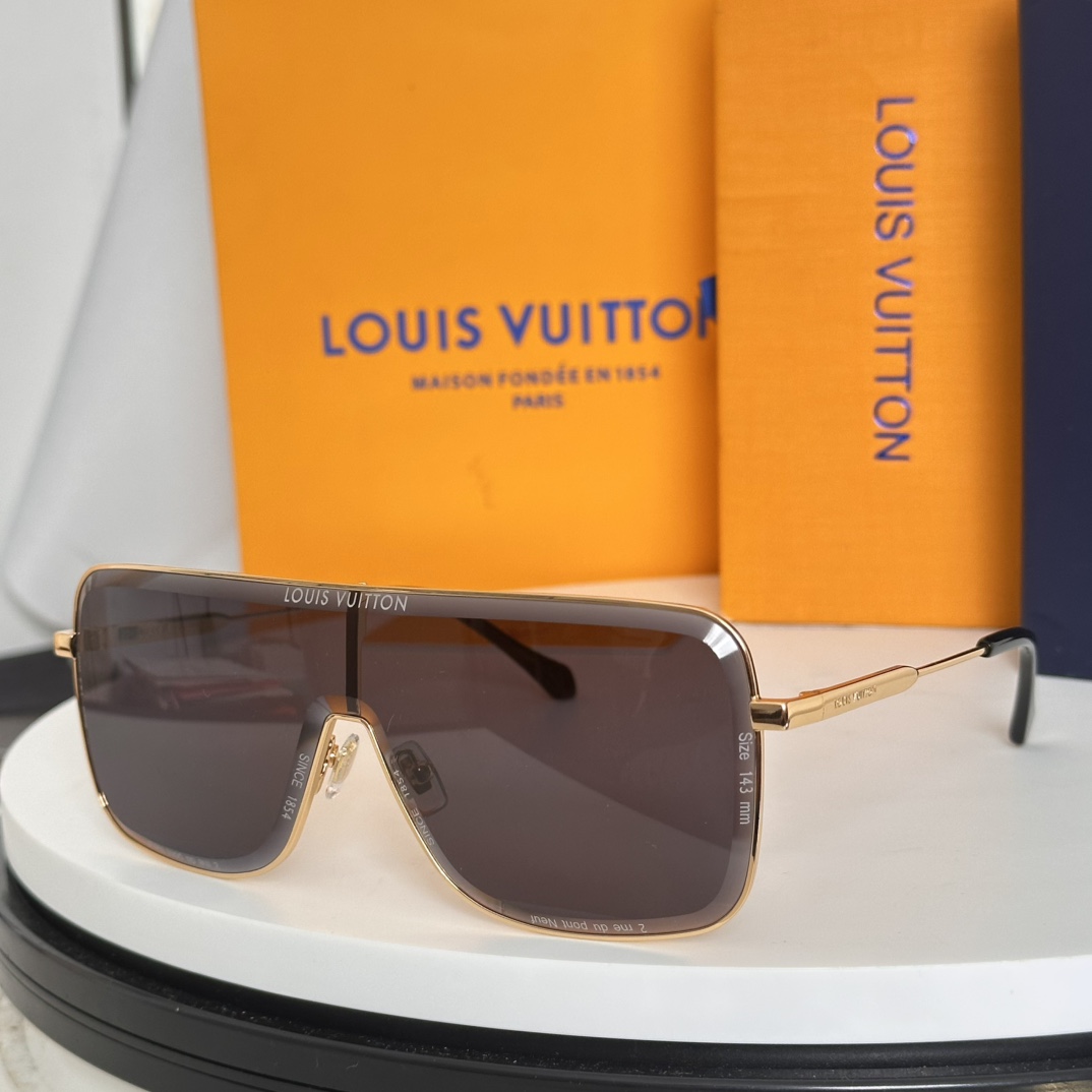  ‼️LOUIS VUITTO*
LV SuPer Vision Metal Mask
MODELZ26