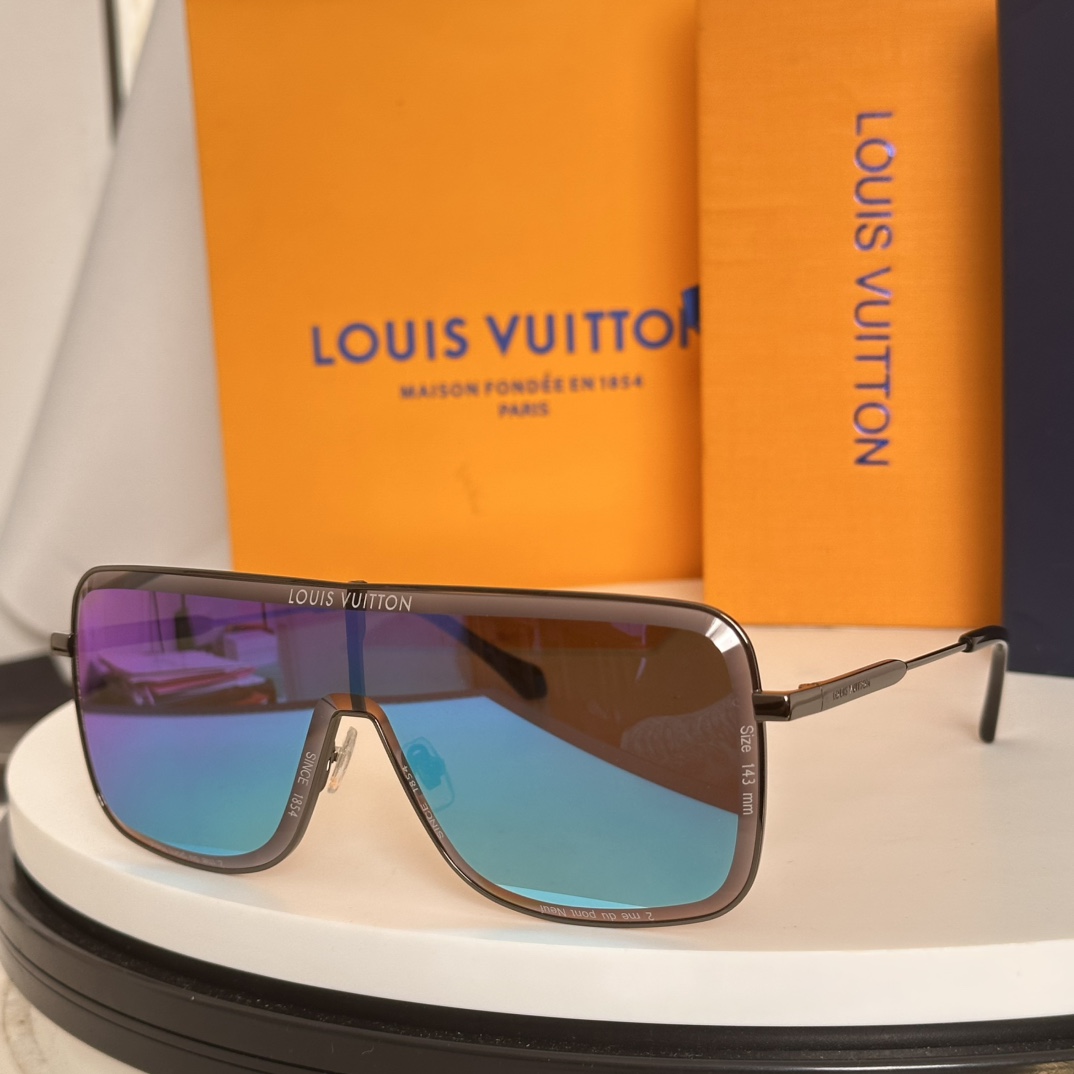  ‼️LOUIS VUITTO*
LV SuPer Vision Metal Mask
MODELZ26