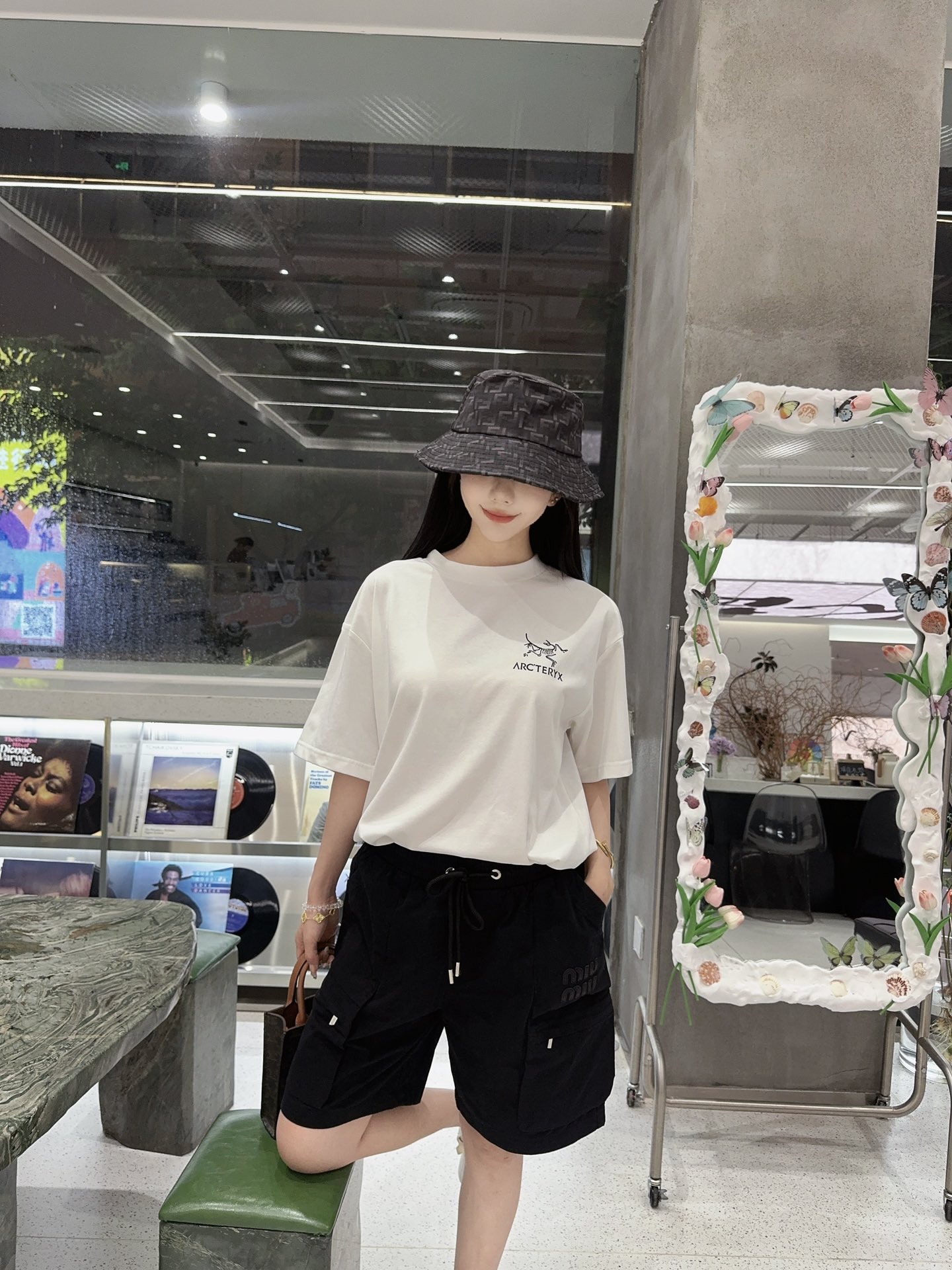 Yupoo Gucci Bags Watches Nike Clothing Jordan Yeezy Balenciaga Shoes
