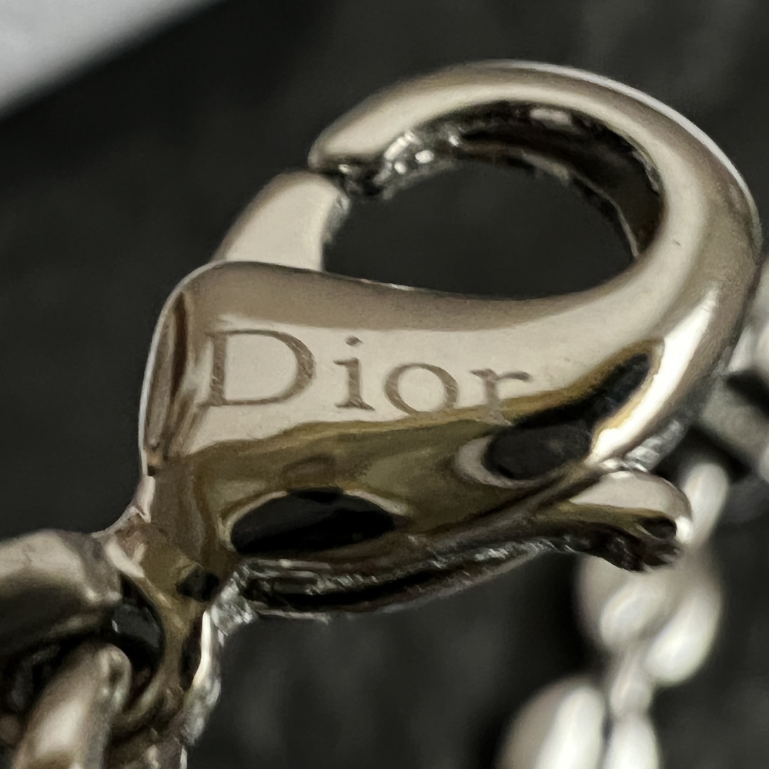 】👑Dior 迪奥  项链 精选原版一致 黄铜材质 甜美气质高雅。