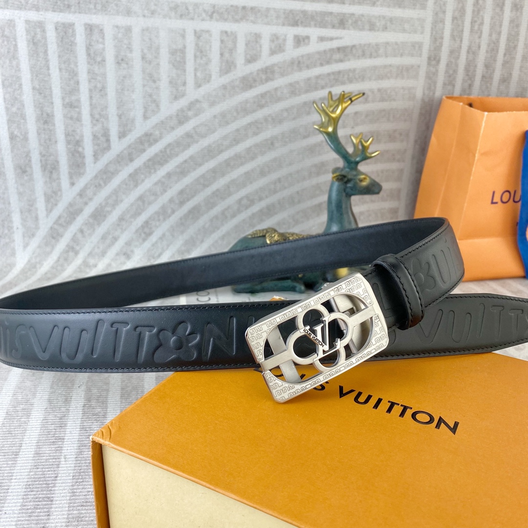 LV💕 特种皮腰带自动带系列 ，原厂五金精品不锈钢扣，手感柔软舒适 宽3.5CM。