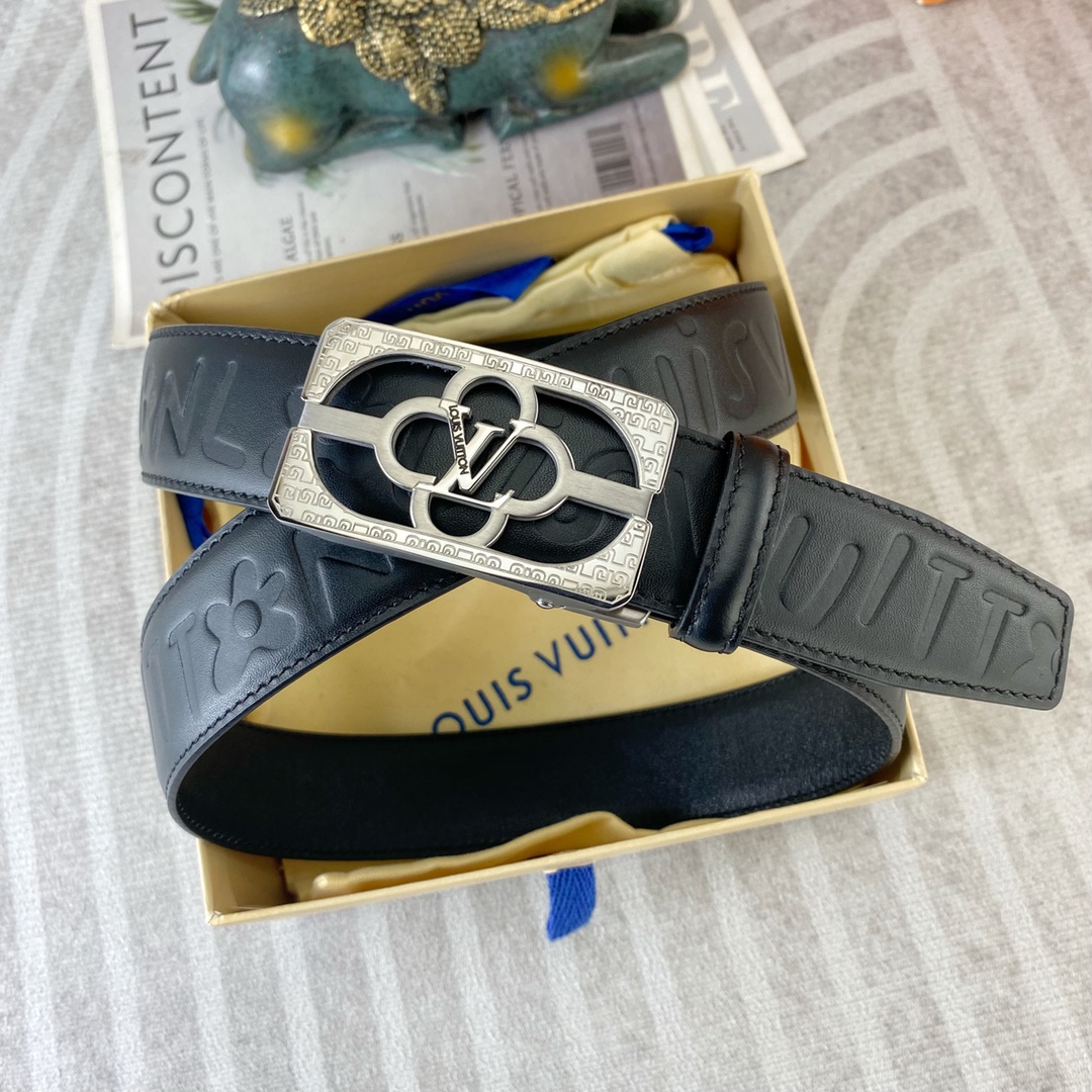 LV💕 特种皮腰带自动带系列 ，原厂五金精品不锈钢扣，手感柔软舒适 宽3.5CM。