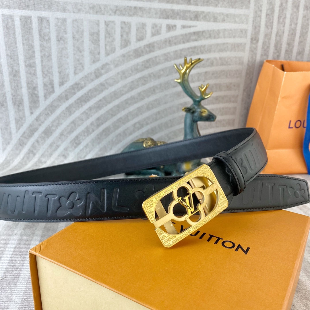 LV💕 特种皮腰带自动带系列 ，原厂五金精品不锈钢扣，手感柔软舒适 宽3.5CM。