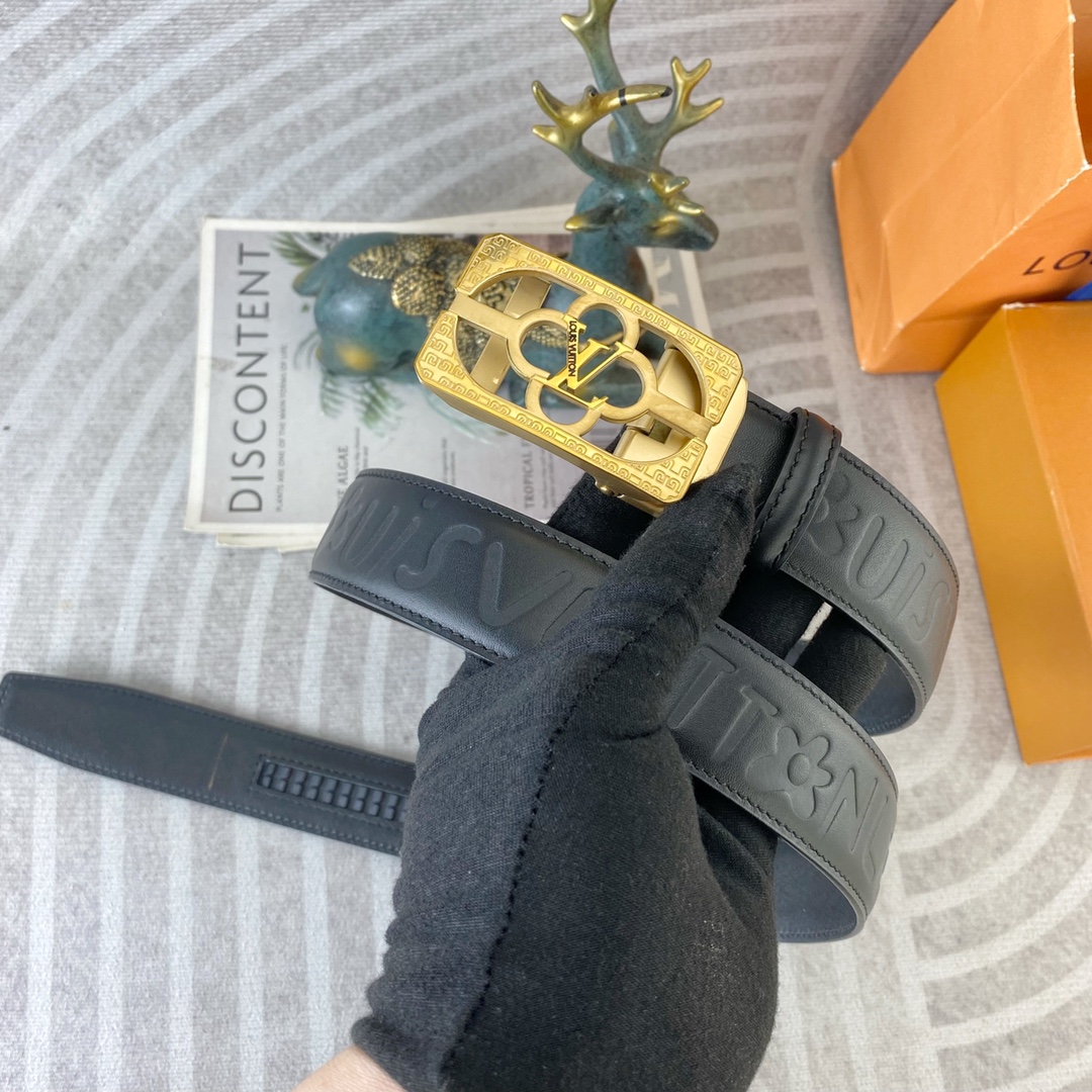 LV💕 特种皮腰带自动带系列 ，原厂五金精品不锈钢扣，手感柔软舒适 宽3.5CM。
