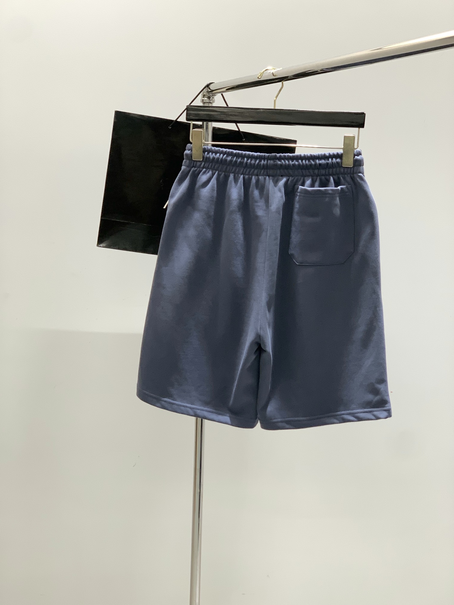 ，ARCTERYX 始祖鸟，2025夏季新品，时尚休闲短裤，专柜同步有售，原单狠货，采用进口原版面料，顶