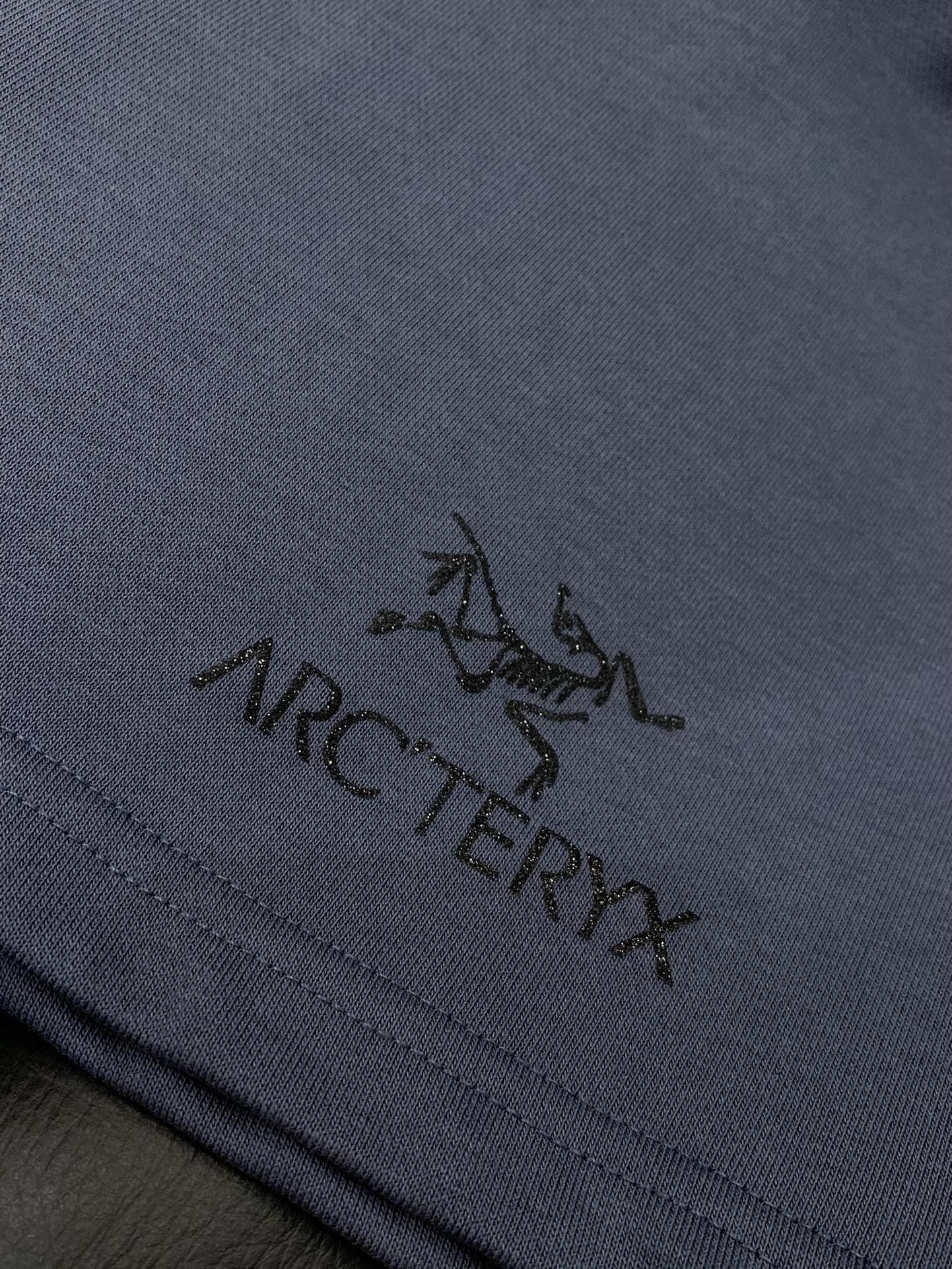 ，ARCTERYX 始祖鸟，2025夏季新品，时尚休闲短裤，专柜同步有售，原单狠货，采用进口原版面料，顶