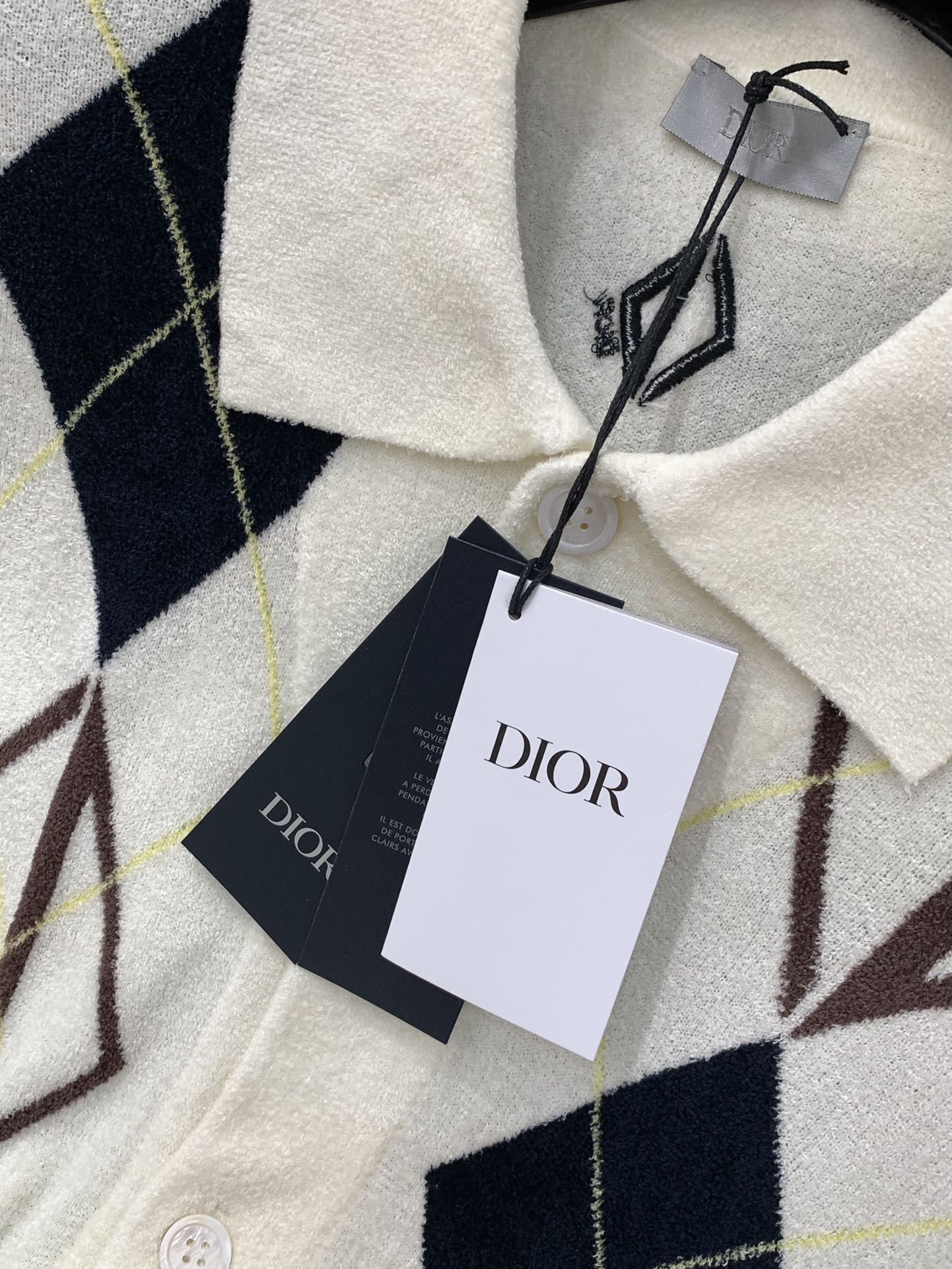，Dior 迪奥， 2025夏季新品，专柜同步有售，简约时尚休闲针织翻领开衫短袖，原版进口面料，舒适透气