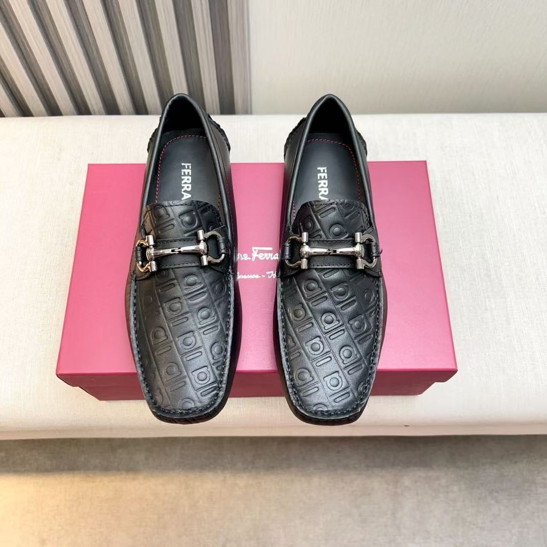 NO:593339,Ferragamo new high-end quality imported cowhide leather lining size 38-45, loafers leather shoes, ferragamo, loafers, cowhide19860909Ferragamo 新款高端品质 进口牛皮牛皮内里 尺码38-45,乐福鞋皮鞋,ferragamo,loafers,cowhide,Women's Shoes