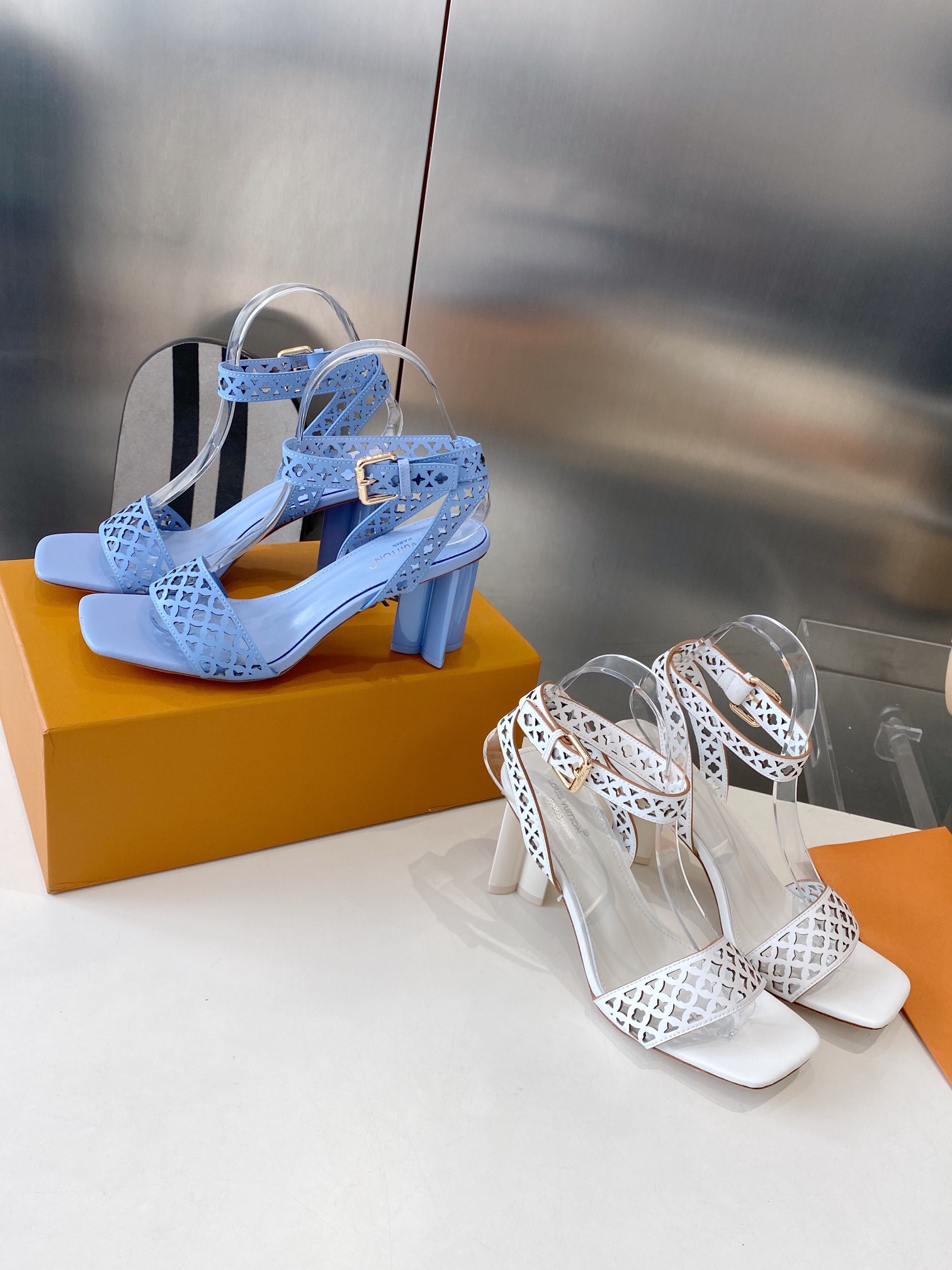 NO:404272,Combination picture, high heels sandals, sandals, high heels19860909组合图,高跟鞋凉鞋,sandals,high heels,Women's Shoes