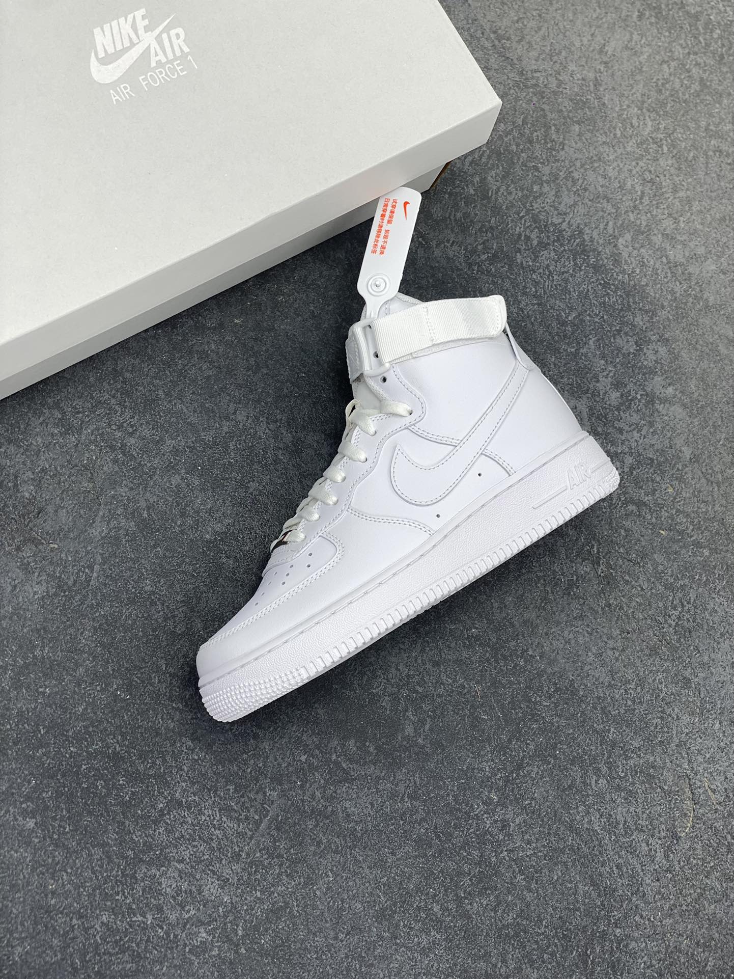 图片[7]-HY版本💯 Nike Air Force 1 High 07 高帮白 空军一号高帮运动休闲板鞋 原楦头原纸板 打造纯正空军版型#专注外贸渠道 全掌内置蜂窝气垫 #原盒配件 原厂中底钢印、拉帮完美 货号：女码DD9624-100 男码CW2290-111 尺码：35.5 36 36.5 37.5 38 38.5 39 40 40.5 41 42 42.5 43 44 44.5 45 46 47-选品中心