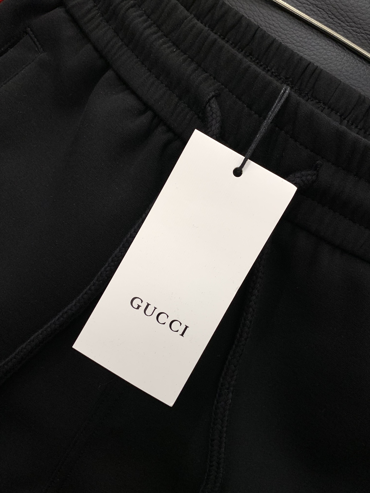 ，GUCCI 古驰，2025夏季最新品，专柜同步有售，原单狠货，时尚休闲短裤，进口原版面料，舒适透气，独
