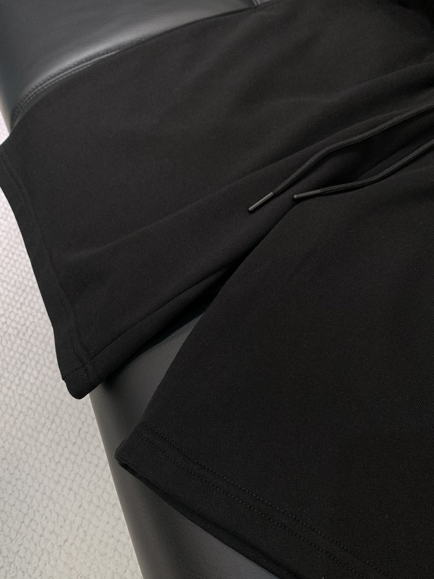，Balenciaga 巴黎世家，2025夏季最新品，专柜同步有售，原单狠货，时尚休闲短裤，进口原版水洗