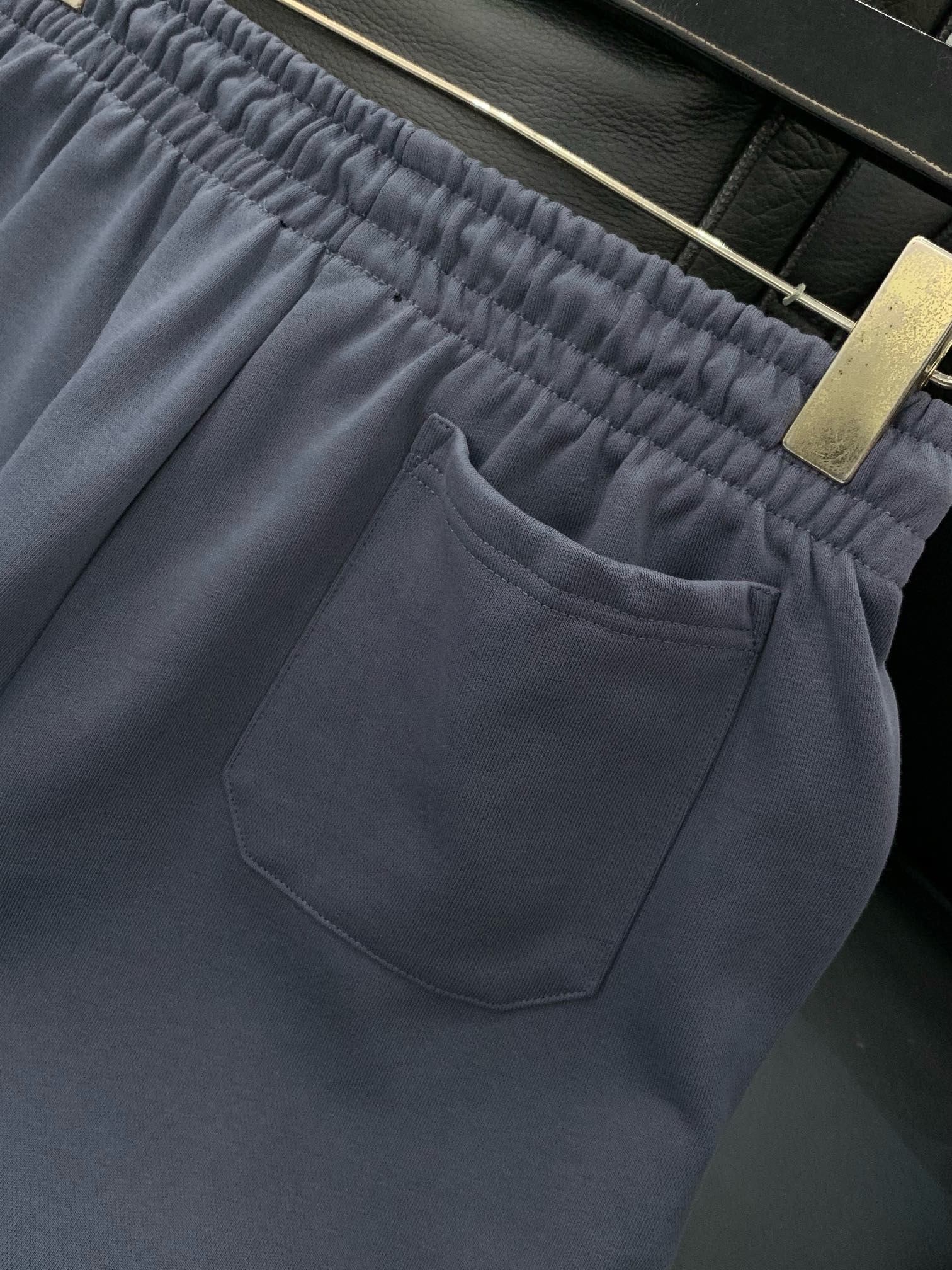 ，Balenciaga 巴黎世家，2025夏季最新品，专柜同步有售，原单狠货，时尚休闲短裤，进口原版水洗