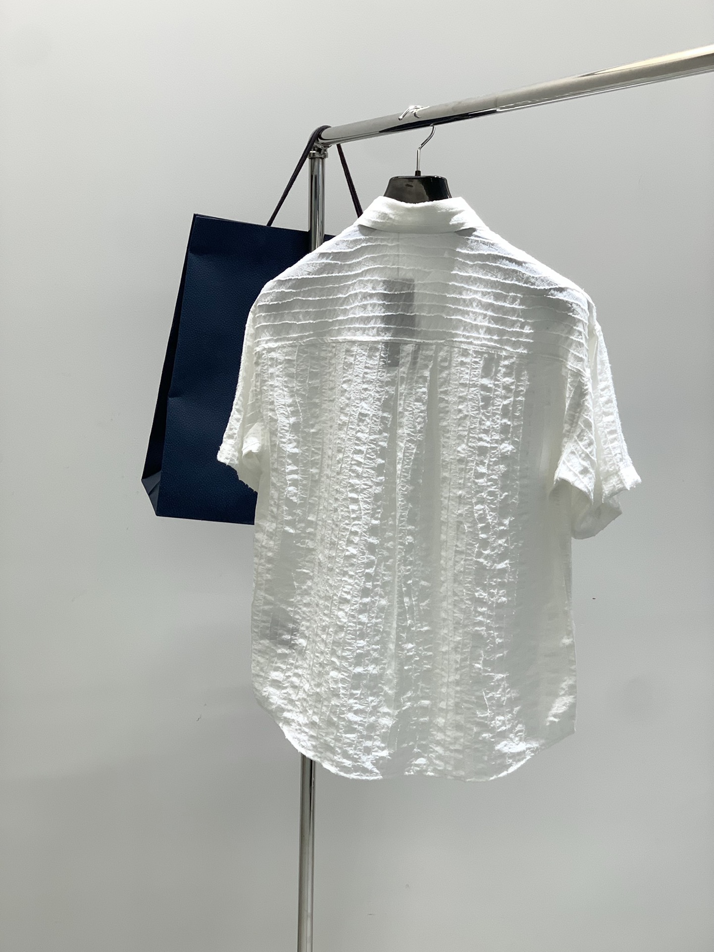，Dior 迪奥， 2025夏季新品，专柜同步有售，简约时尚休闲短袖衬衫，原版进口面料，舒适透气，顶级印