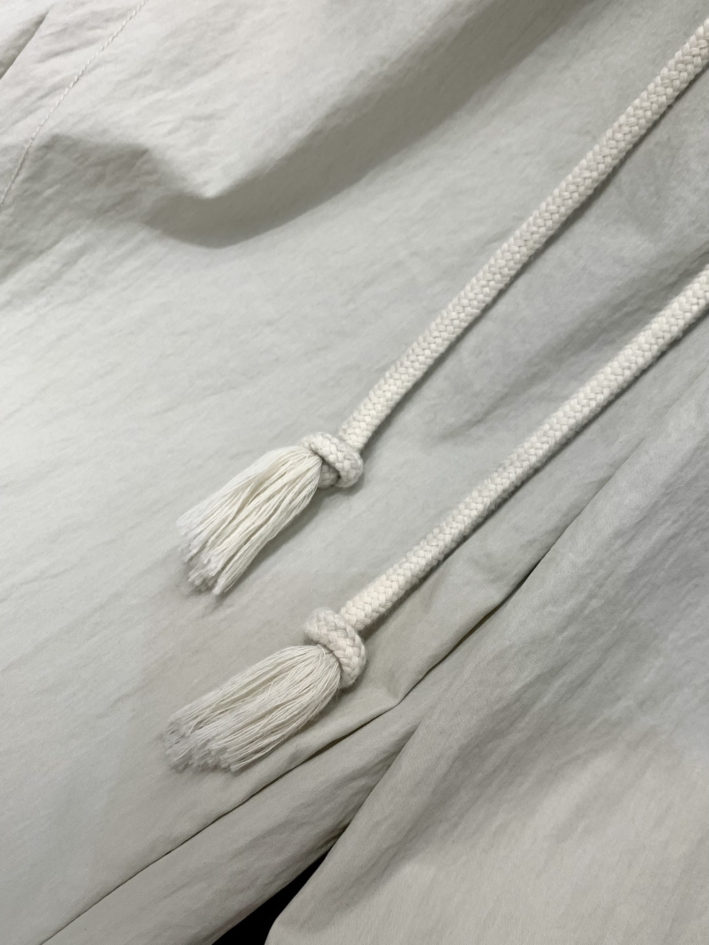 ，Balenciaga 巴黎世家，2025春季最新品，专柜同步有售，原单狠货，时尚休闲裤，进口原版水洗弹