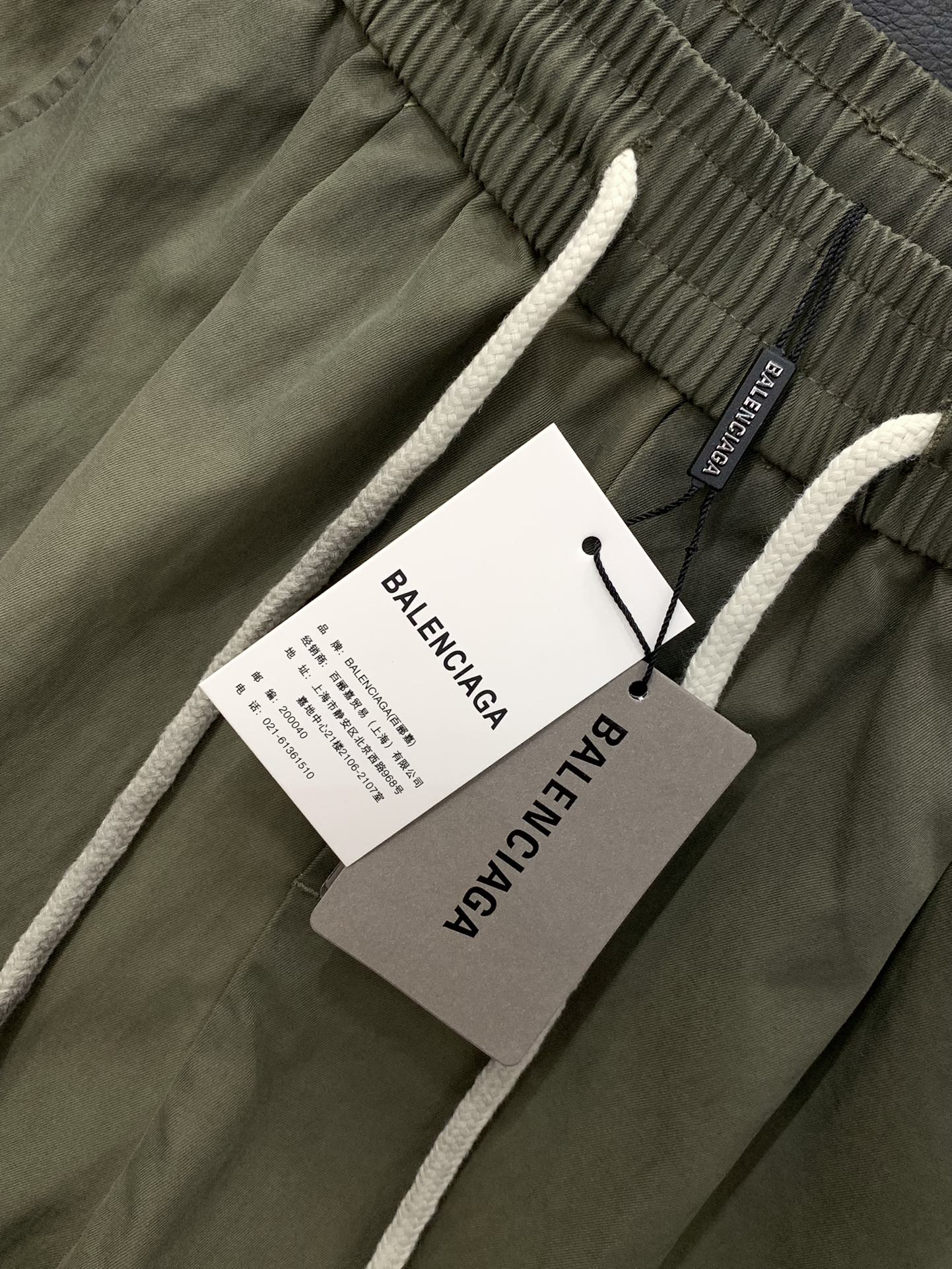 ，Balenciaga 巴黎世家，2025夏季最新品，专柜同步有售，原单狠货，时尚休闲短裤，进口原版水洗