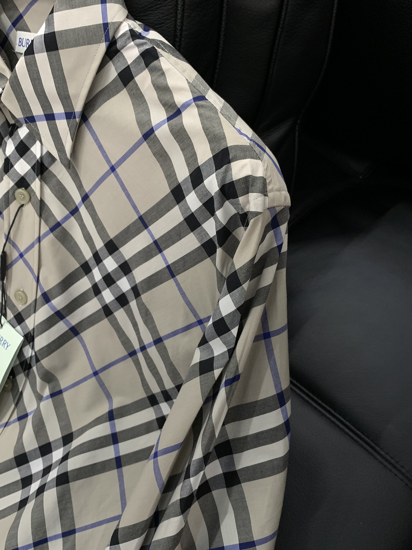 ，Burberry 巴宝莉，2025春季最新品，专柜同步有售，原单狠货，时尚休闲长袖衬衫，进口原版面料，