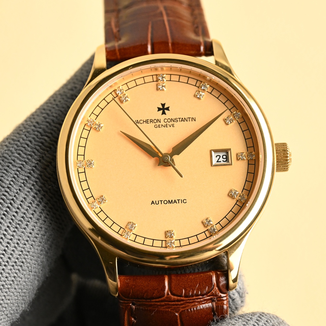 NO:337281,The new Vacheron Constantin heritage series watches are on the market!  Simple and elegant, perfect combination, let you feel the elegant and rustic atmosphere!  [Gift] This watch is equipped with imported original ultra-thin movement, with a vibration frequency of 28,800 times per hour, stable performance, zero re-repair!  The case is made of 316 stainless steel, sapphire anti-scratch glass mirror!  [Gift] Paired with an Italian leather strap, 40 mm in diameter, super waterproof, simple and atmospheric, high-end quality, suitable for all kinds of business occasions, the first choice for gifts!  , vacheron19860909白 金 新款江诗丹顿传承系列腕表火爆上市！简雅大方,完美结合,让你感受优雅绅土气息！[礼物]该表搭载进口原装超薄机芯,每小时振频28800次,性能稳定,零返修！表壳 釆用316 精钢,蓝宝石防刮花玻璃镜面！[礼物]搭配意大利真皮表带,直径40 mm,超强防水,简洁大气,高端品质,适合各种商务场合,送礼首选！,,vacheron,Watch