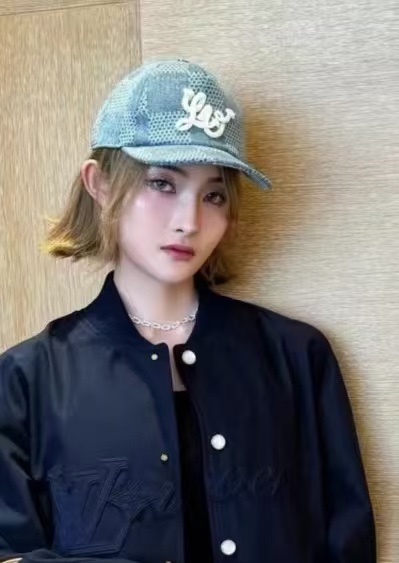 


LV路易威登棒球帽  轻盈透气。完美版型，独家实物拍摄，男女适用