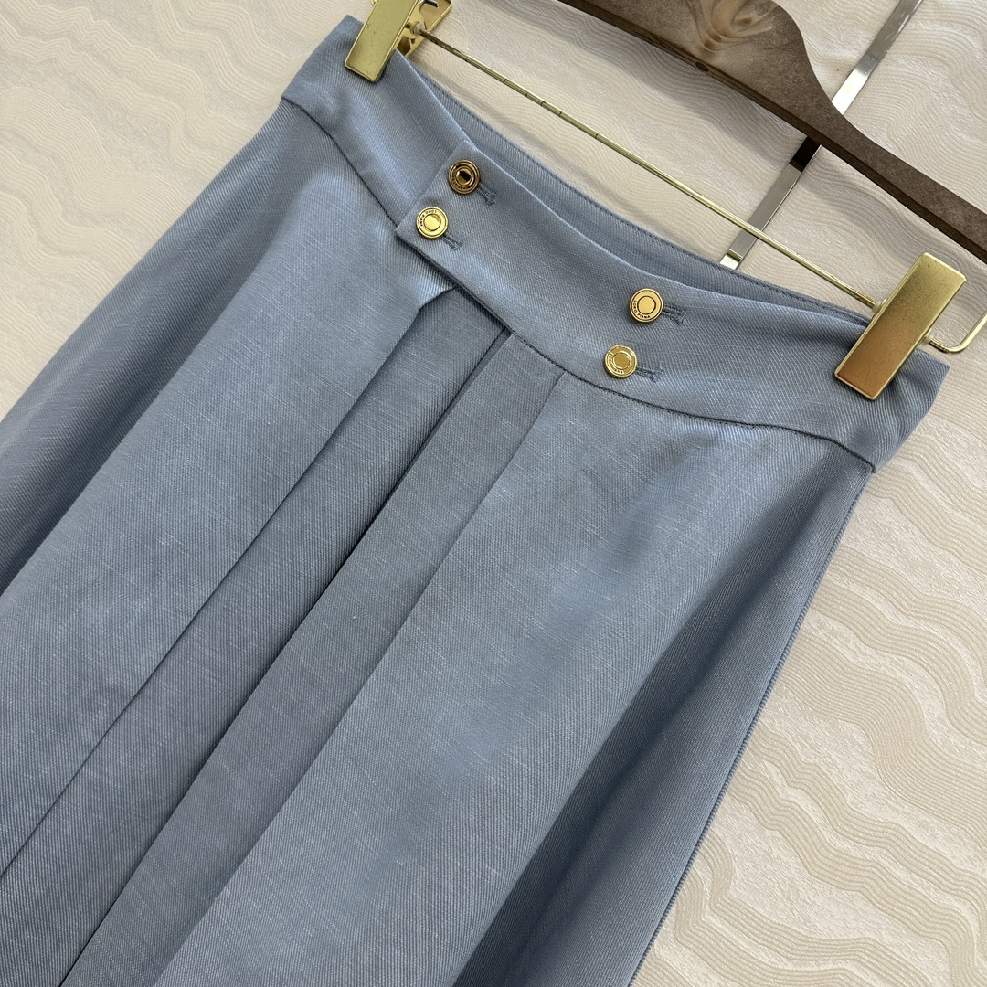 Exclusive Launch: High-End Monolithic LP Skirt for Sophisticated Fashionistas - 图片 3