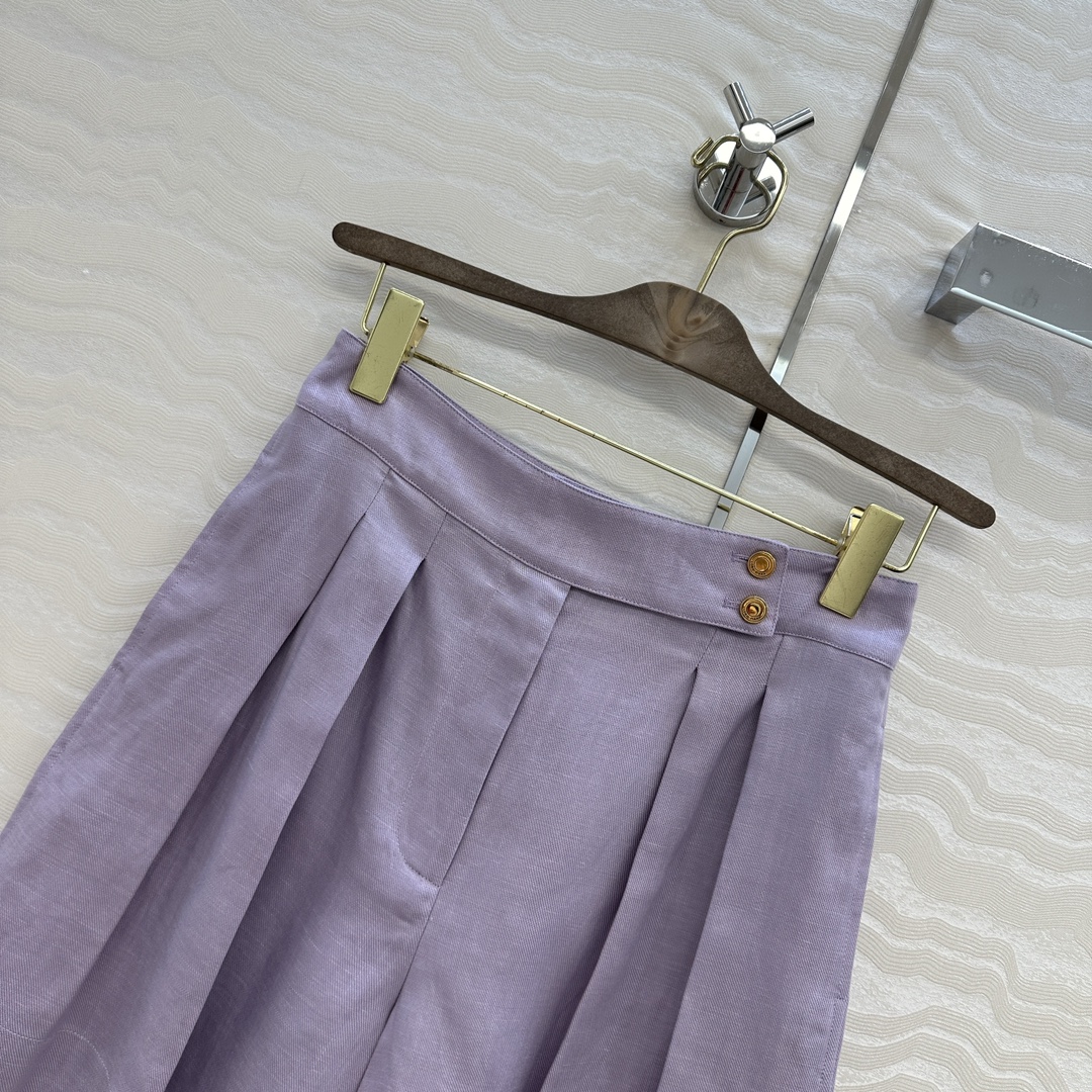 Exclusive Launch of High-End Platinum-Based Dress P587 with Elegant Details - 图片 2